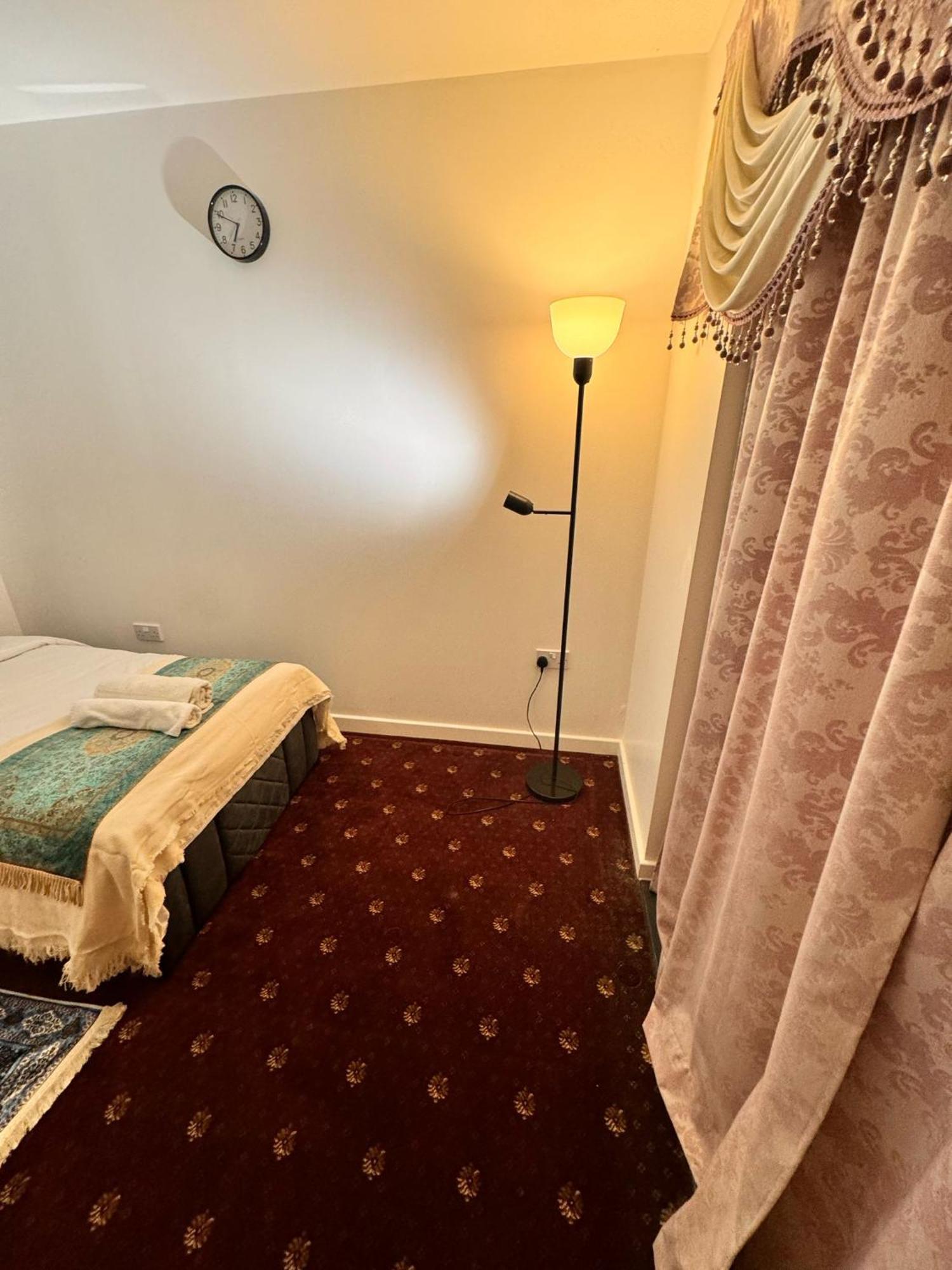 Luxury In Canary Wharf