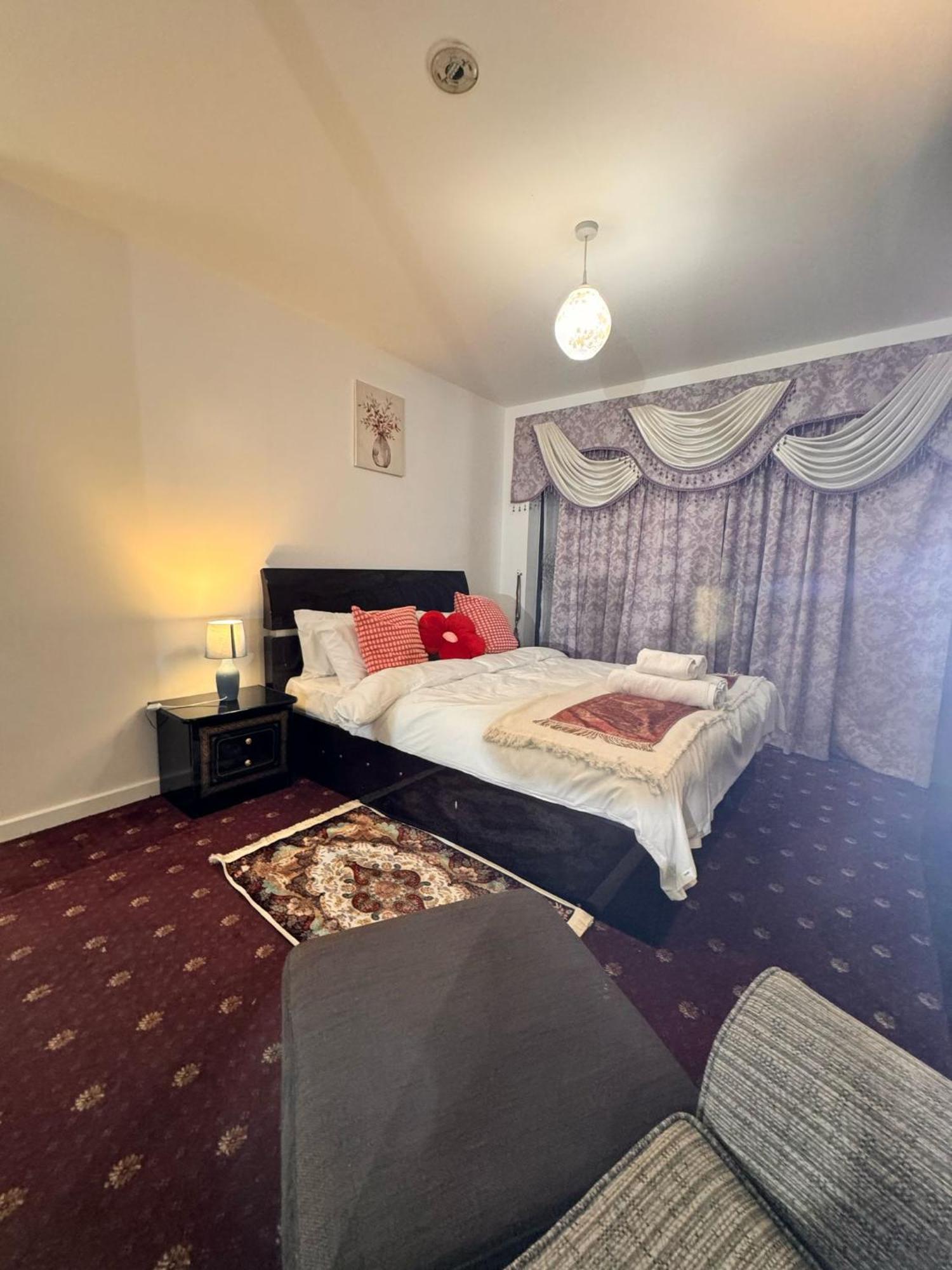 Luxury In Canary Wharf London