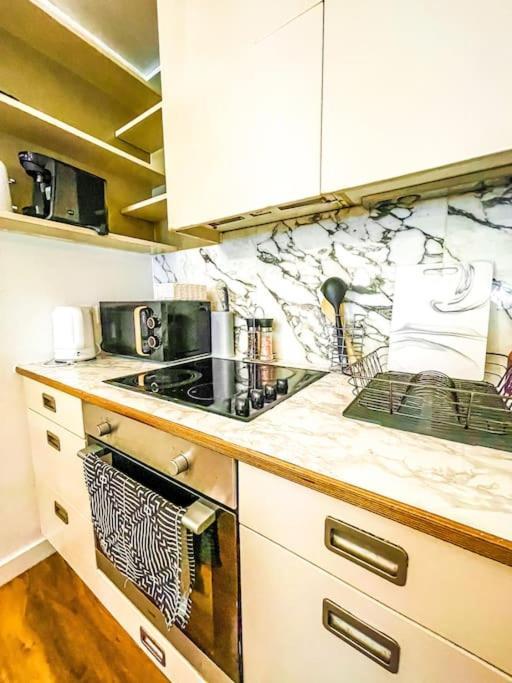 Apartamento Central + Gym + Pool + Parking Londres