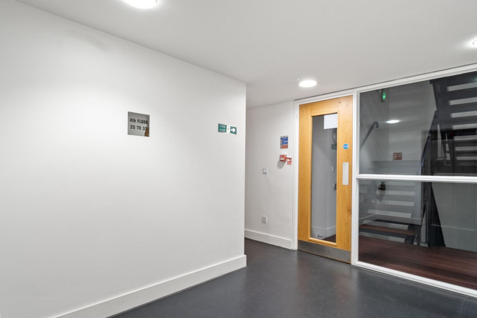 Livestay - Modern Two Bed In Stratford Leilighet London