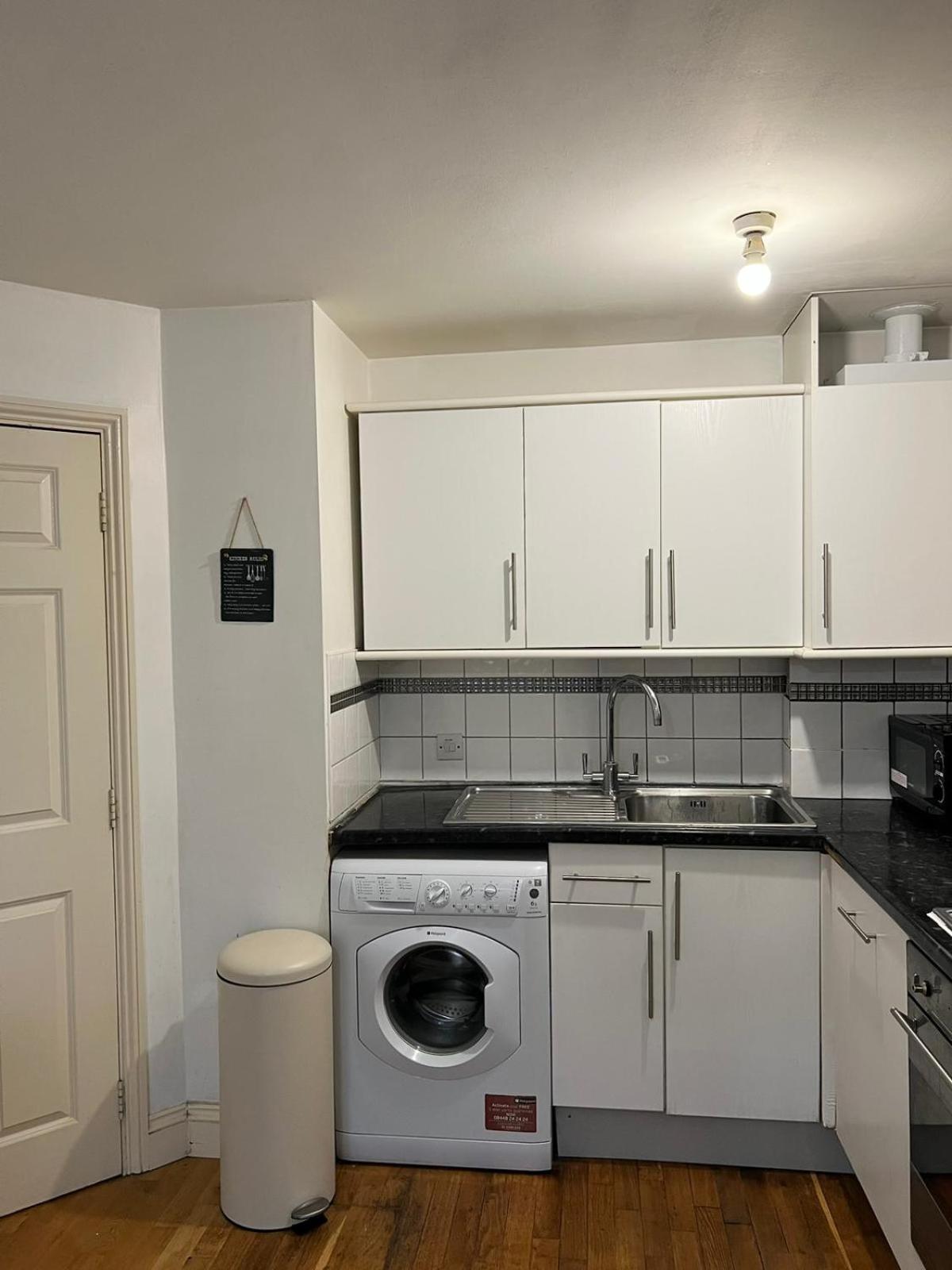 Accommodatie bij particulieren Cozy In Whitechapel! Londen