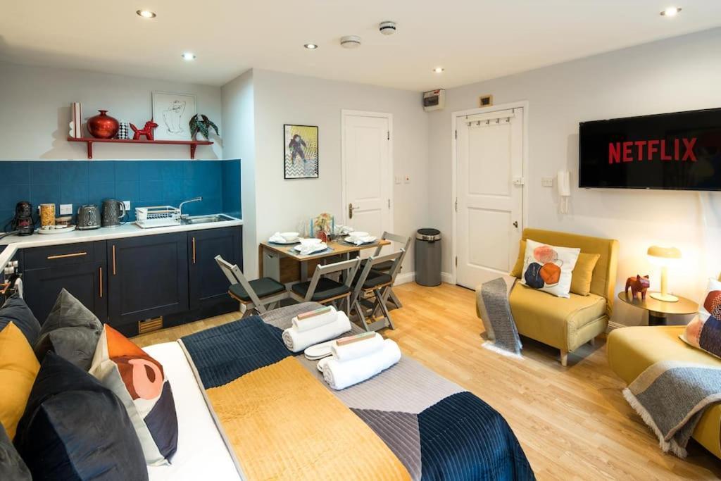 Leilighet 5 Min Walk To Madame Tussauds - 5 Min Walk To Baker Street - 5 Min Walk To Marylebone Railway Station - 5 Min Walk To Regent Park -