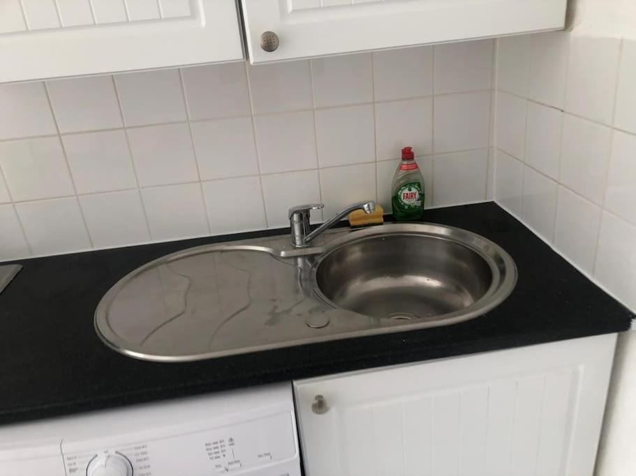 East 2 Bedroom Flat Londen