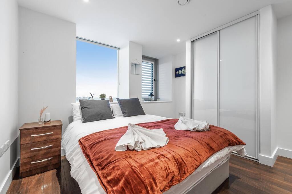 New 20 Mins From Waterloo Bp36 * Londres