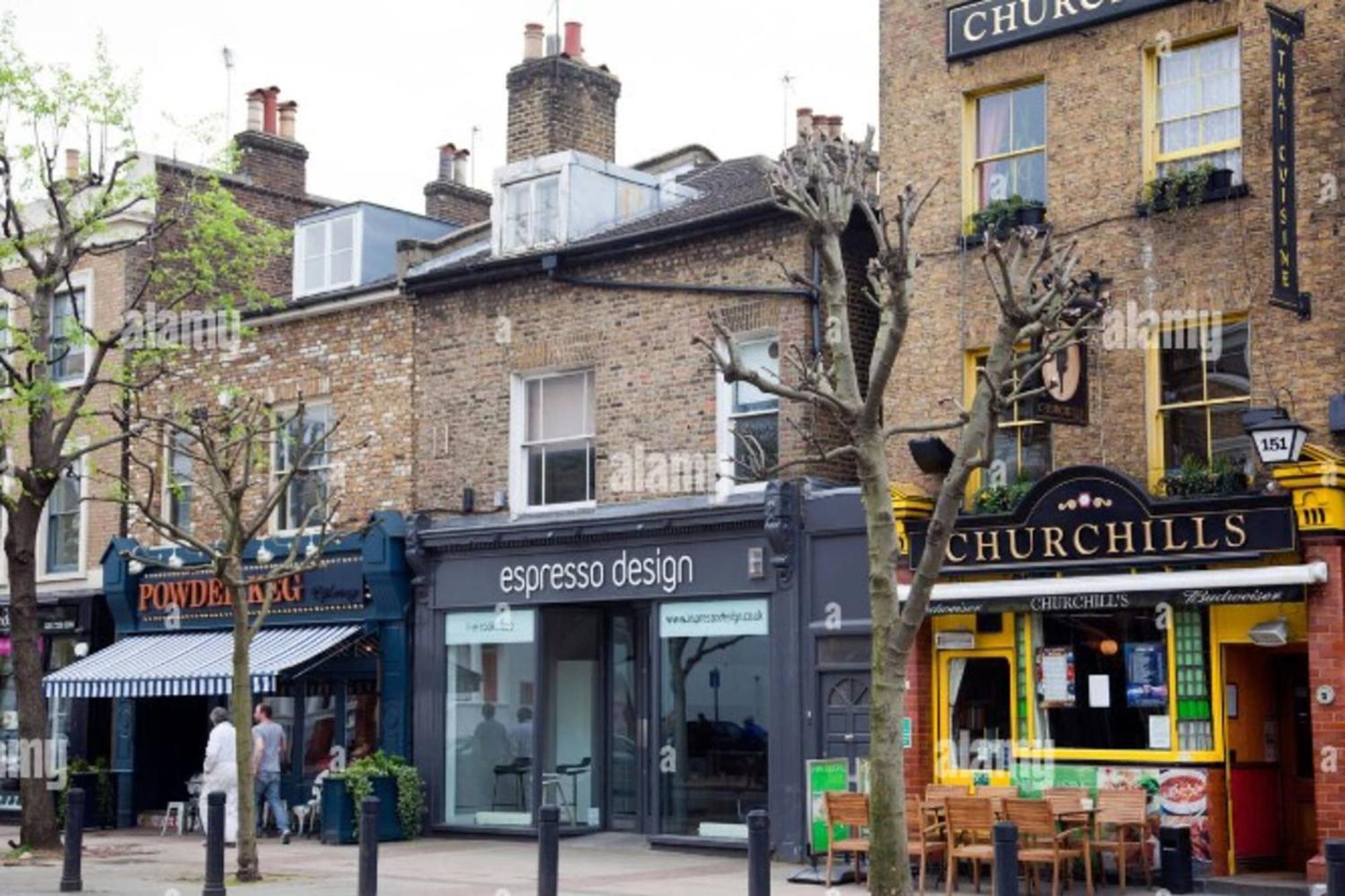 St John's Hill Duplex Apartment *