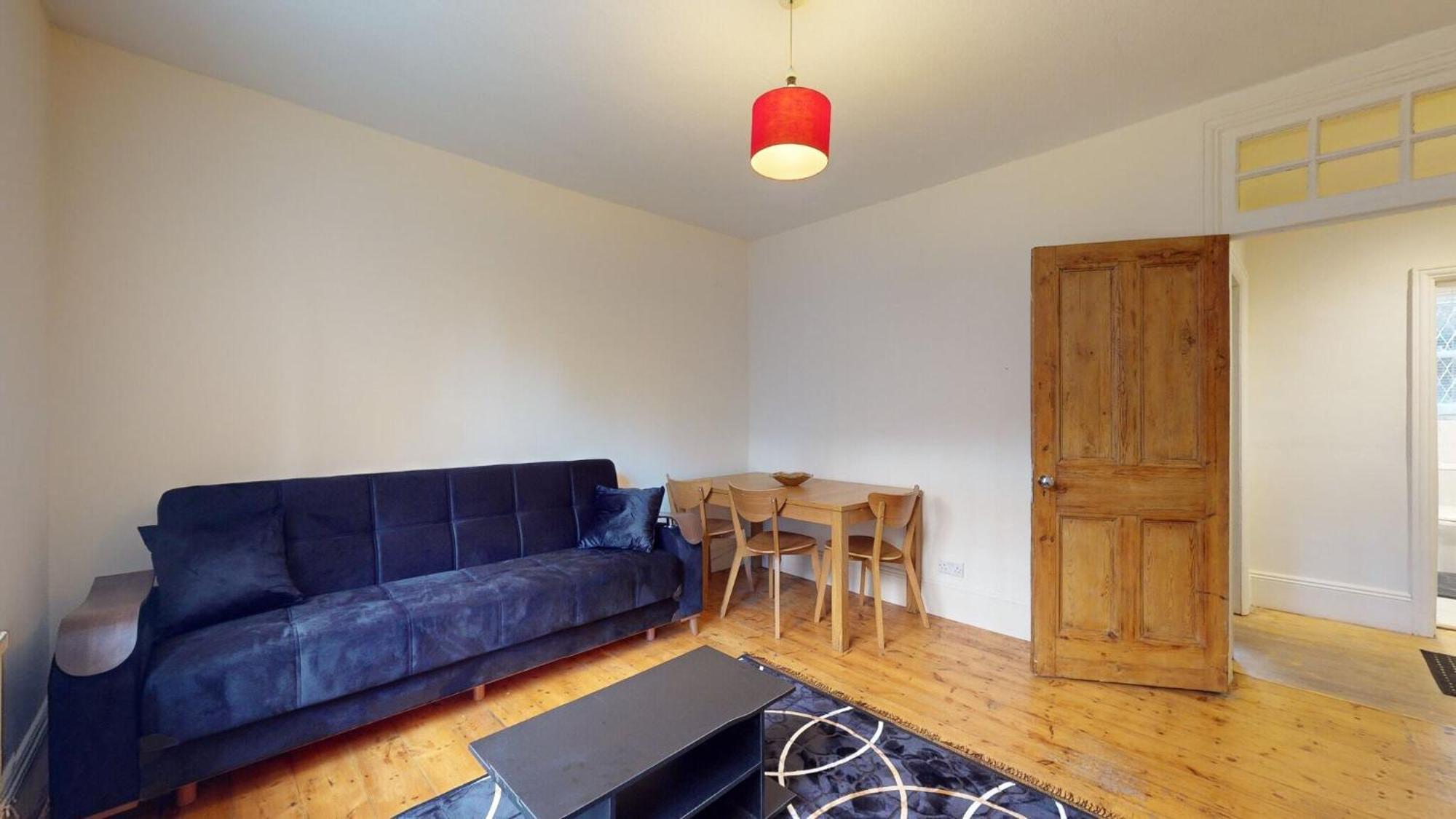 2 Bedroom Flat In Marylebone London