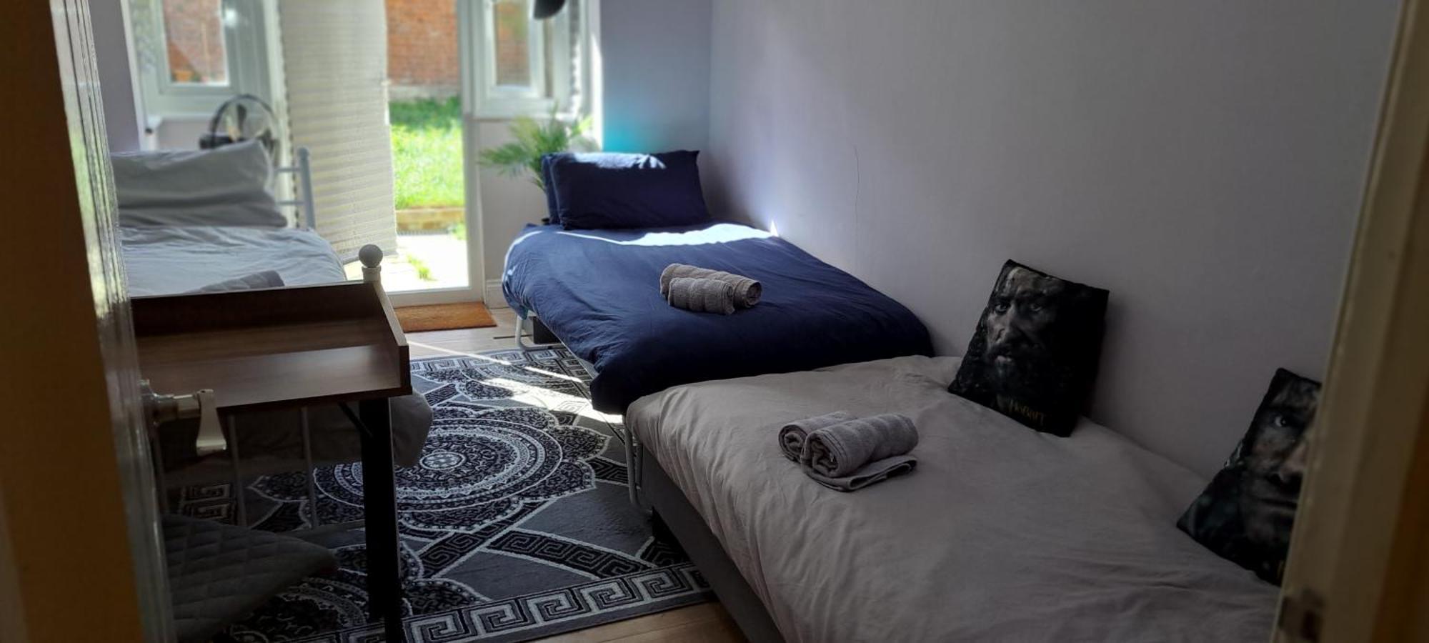 Comfy Fenia London