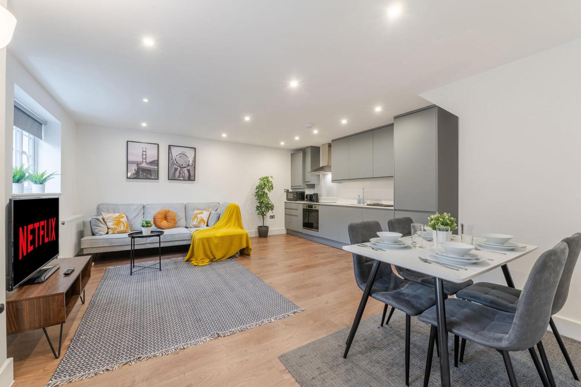 The Perfect London, With 2 Bedrooms 1 Bath - Battersea, Vauxhall And Nine Elms *