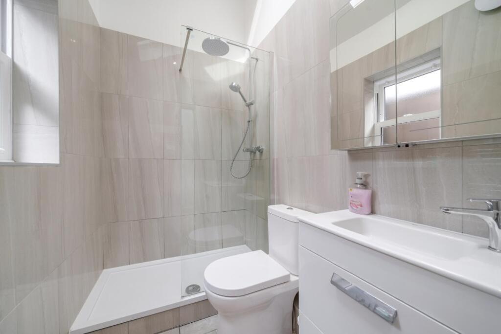 Leilighet Large Two Bedroom *