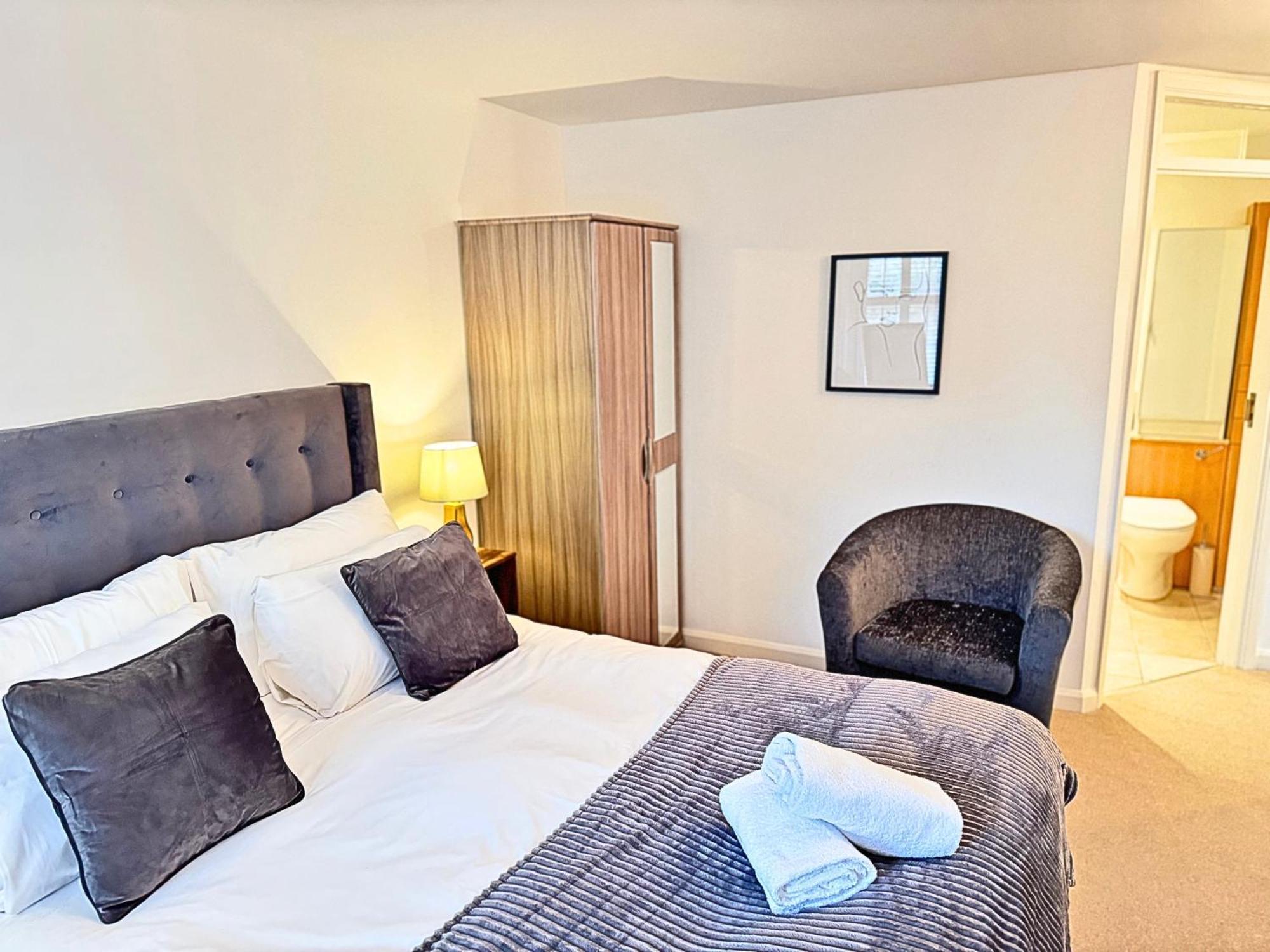 Ferienhaus The Heart Of Kensington Mews - 3 Bedrooms House-private Entrance-hyde Park Walk Away-green Park 9 Minutes Underground- The Of With Glamour Of Kensington *