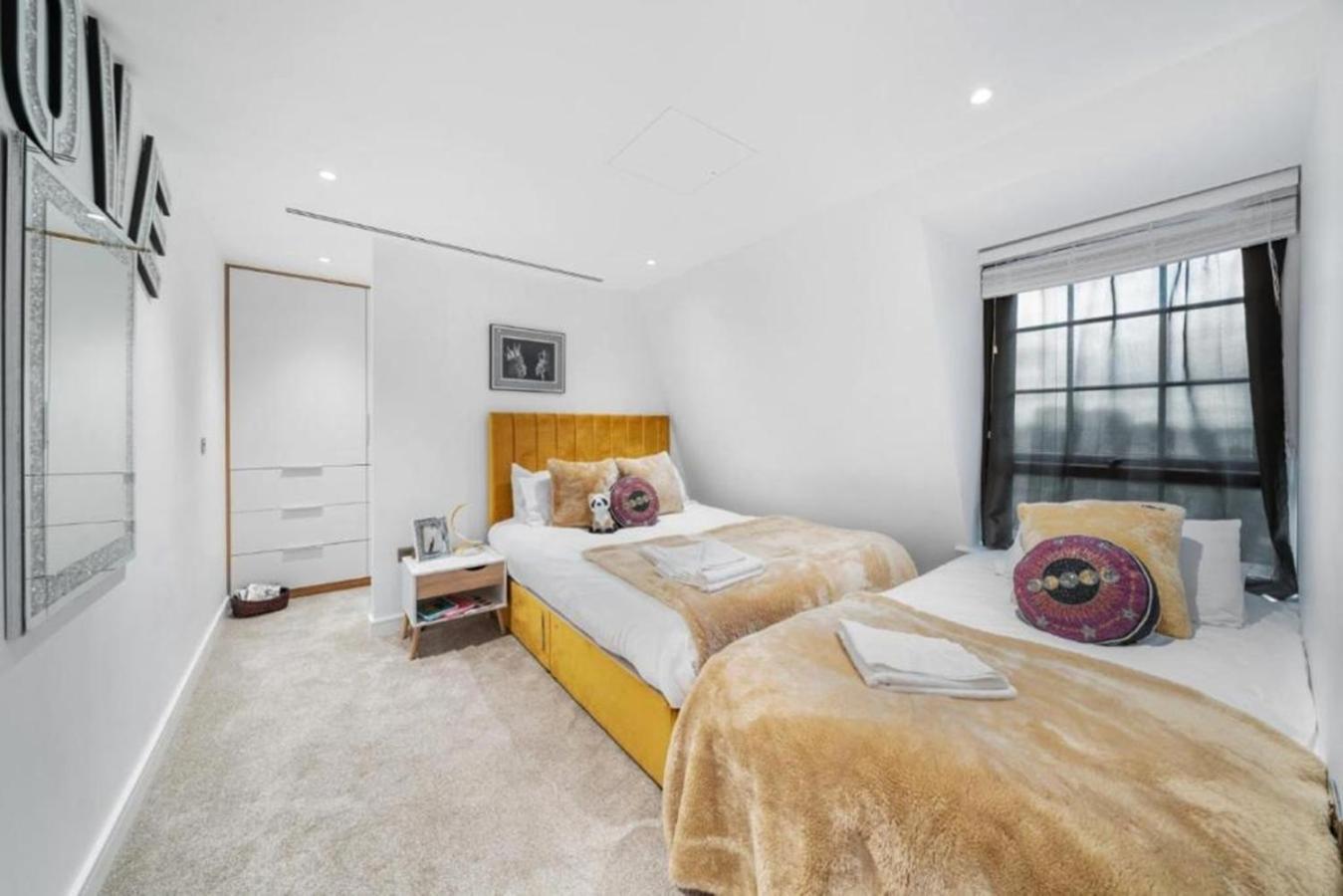 Marble Arch Penthouses With Skyline Views Apartment