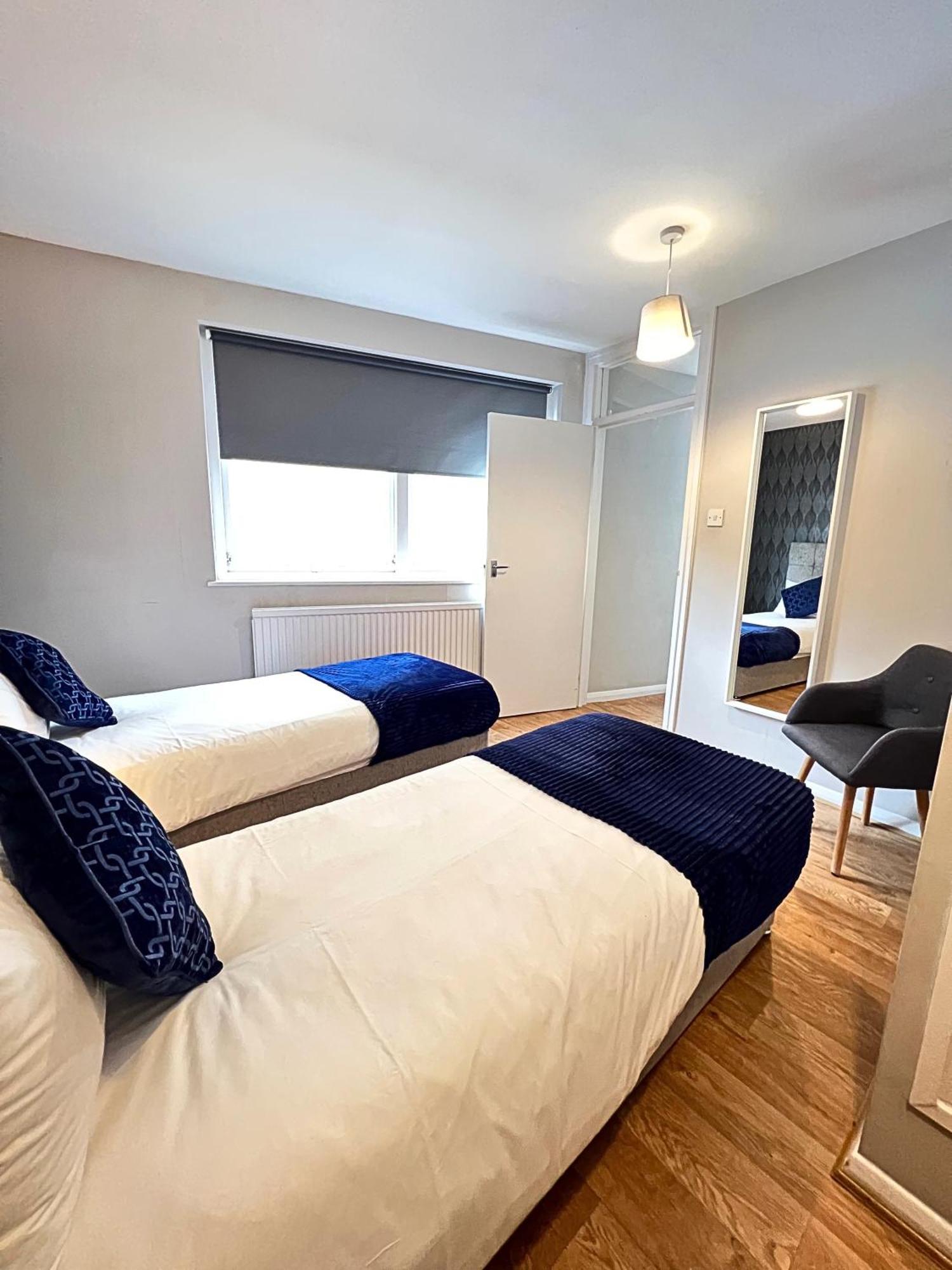 Holiday home Kensington 2 Bedroom House-big Living Area And Kitchen-harrods-national History Museum-hyde Park-near 2 Underground Lines *
