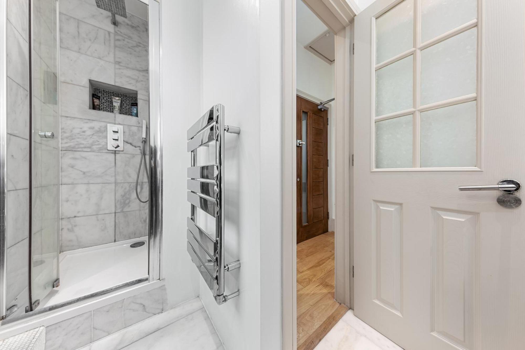 Appartement Modern Spacious 1 Bed Flat Near Richmond Park Londen