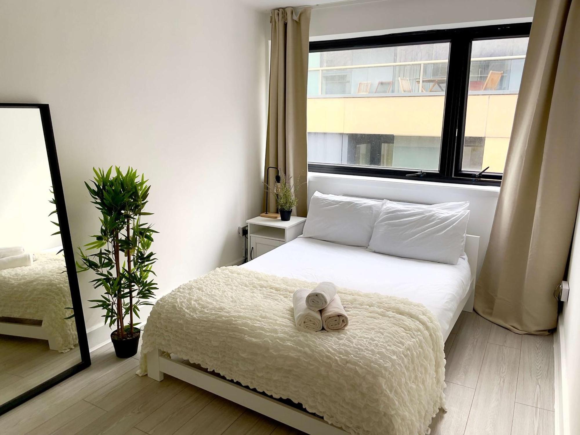 Apartment Bright And Beautiful 2bdr Flat