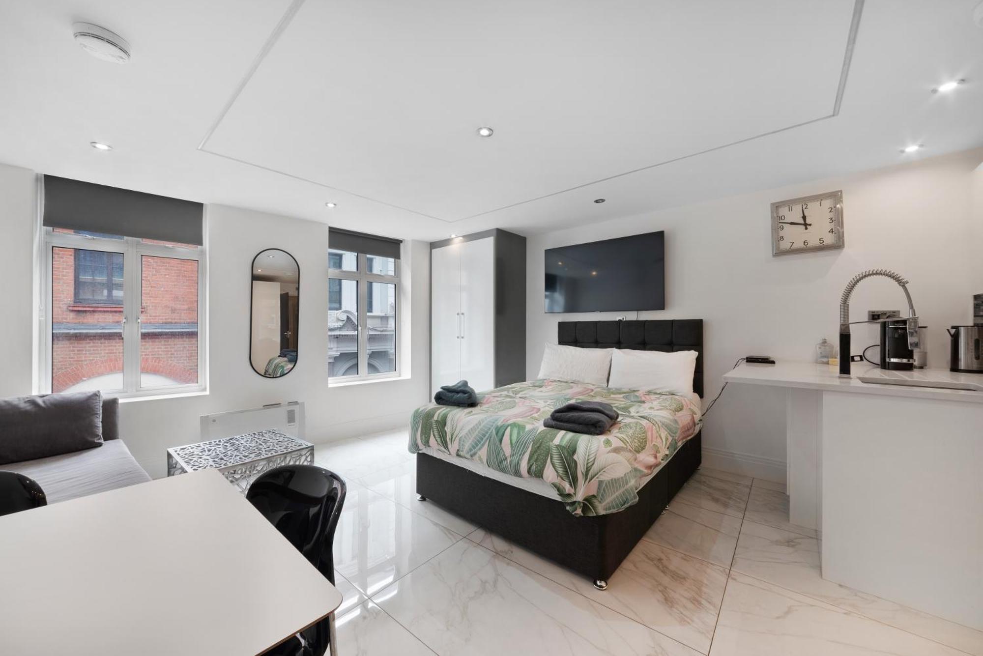Stylish New Covent Garden Soho Studio Apart Appartement Londen