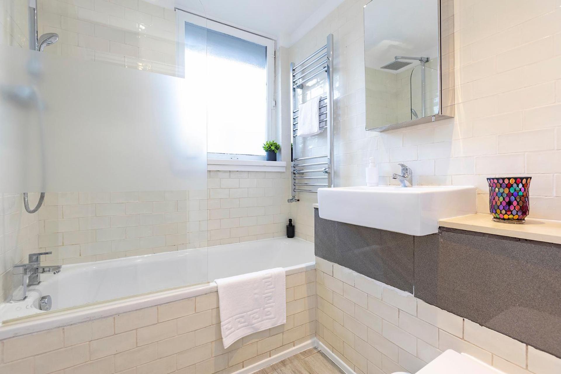 Two Bedroom Flat Notting Hill - Roof Terrace * London