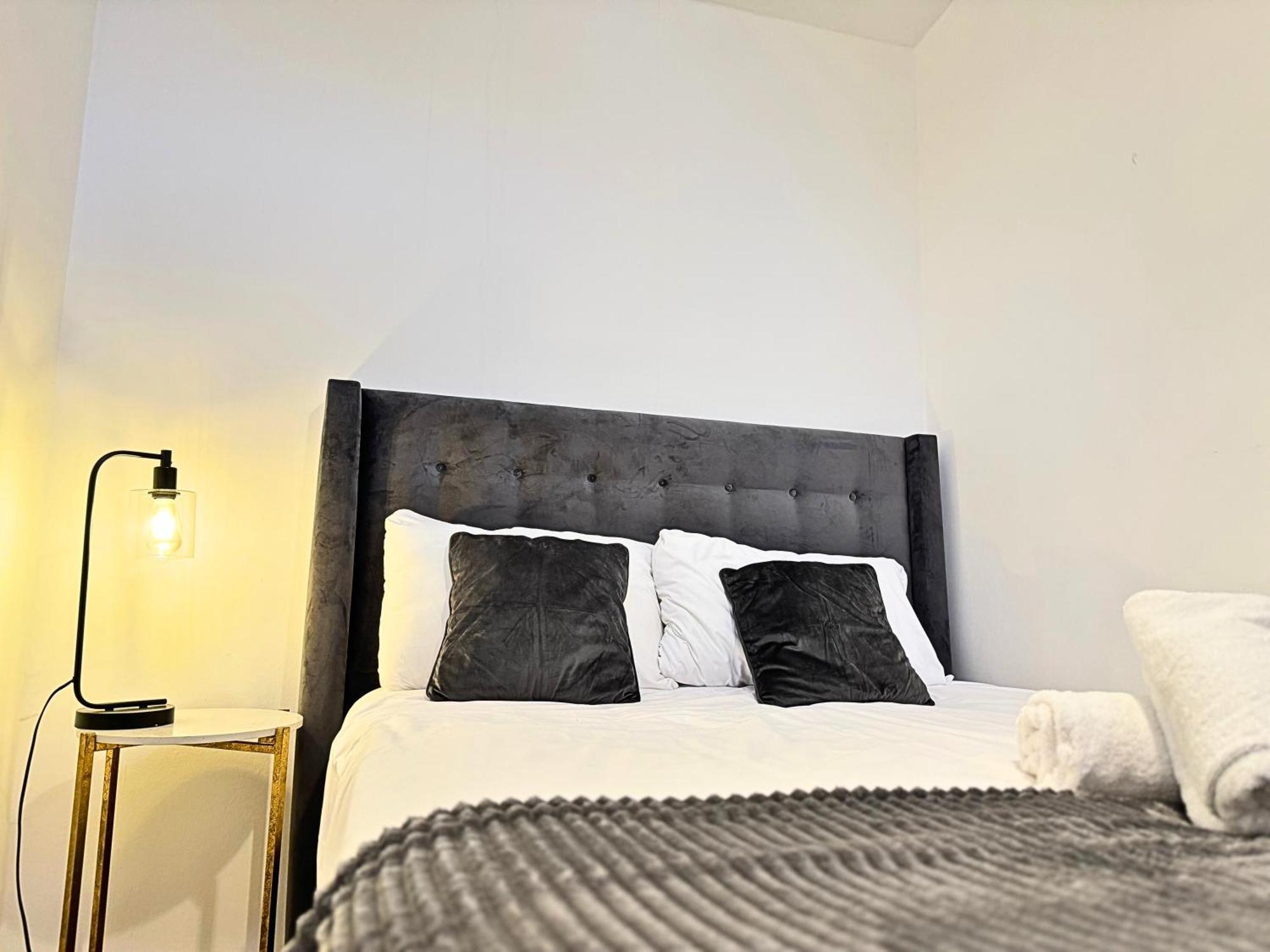Сasa de vacaciones The Heart Of Kensington Mews - 3 Bedrooms House-private Entrance-hyde Park Walk Away-green Park 9 Minutes Underground- The Of With Glamour Of Kensington *
