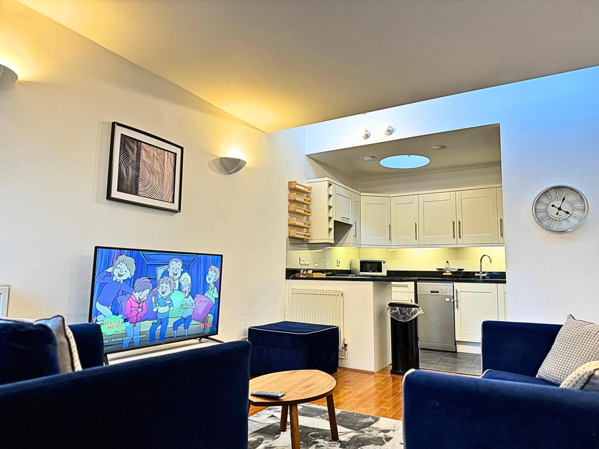 Сasa de vacaciones The Heart Of Kensington Mews - 3 Bedrooms House-private Entrance-hyde Park Walk Away-green Park 9 Minutes Underground- The Of With Glamour Of Kensington