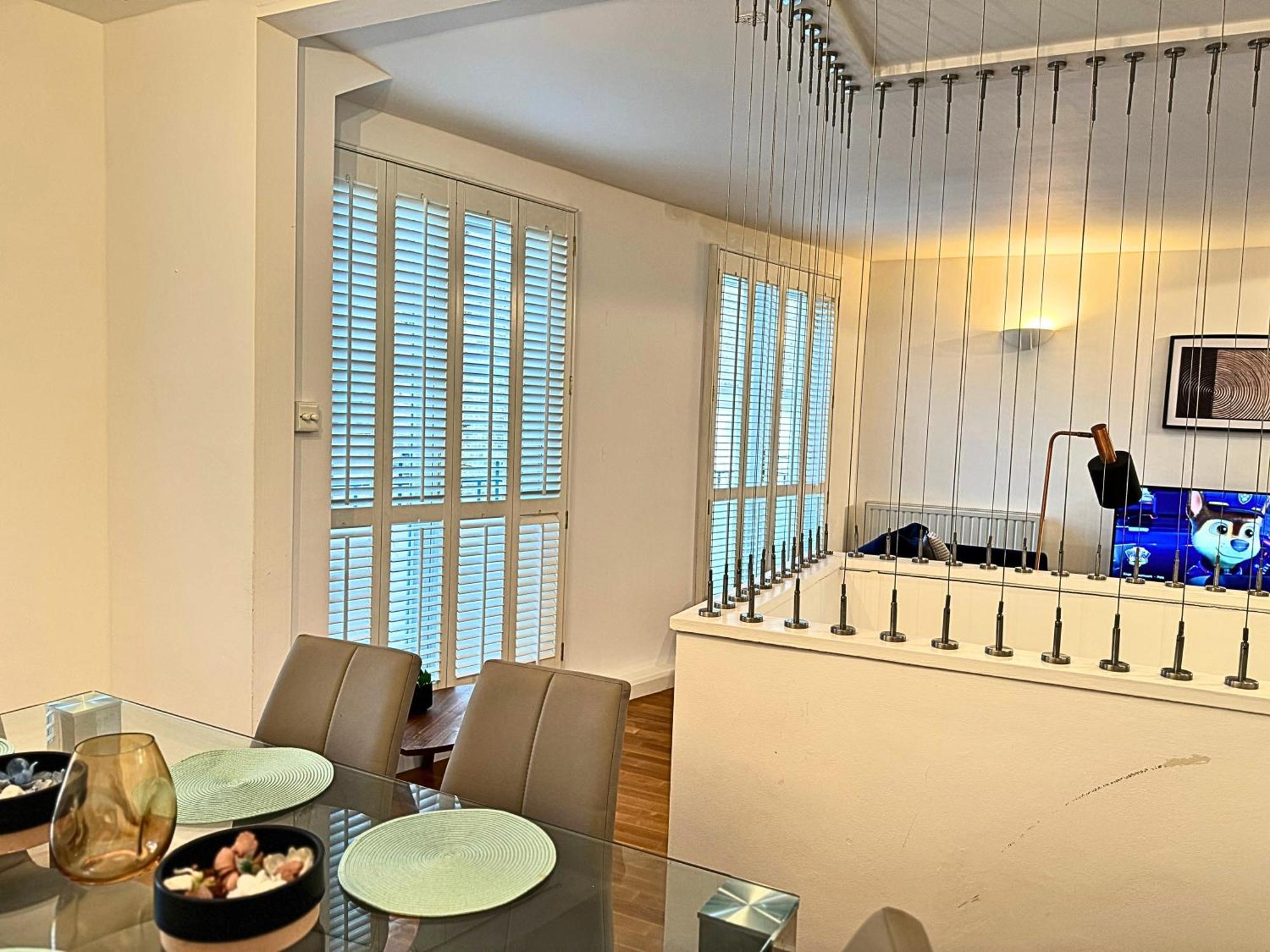 The Heart Of Kensington Mews - 3 Bedrooms House-private Entrance-hyde Park Walk Away-green Park 9 Minutes Underground- The Of With Glamour Of Kensington Londres