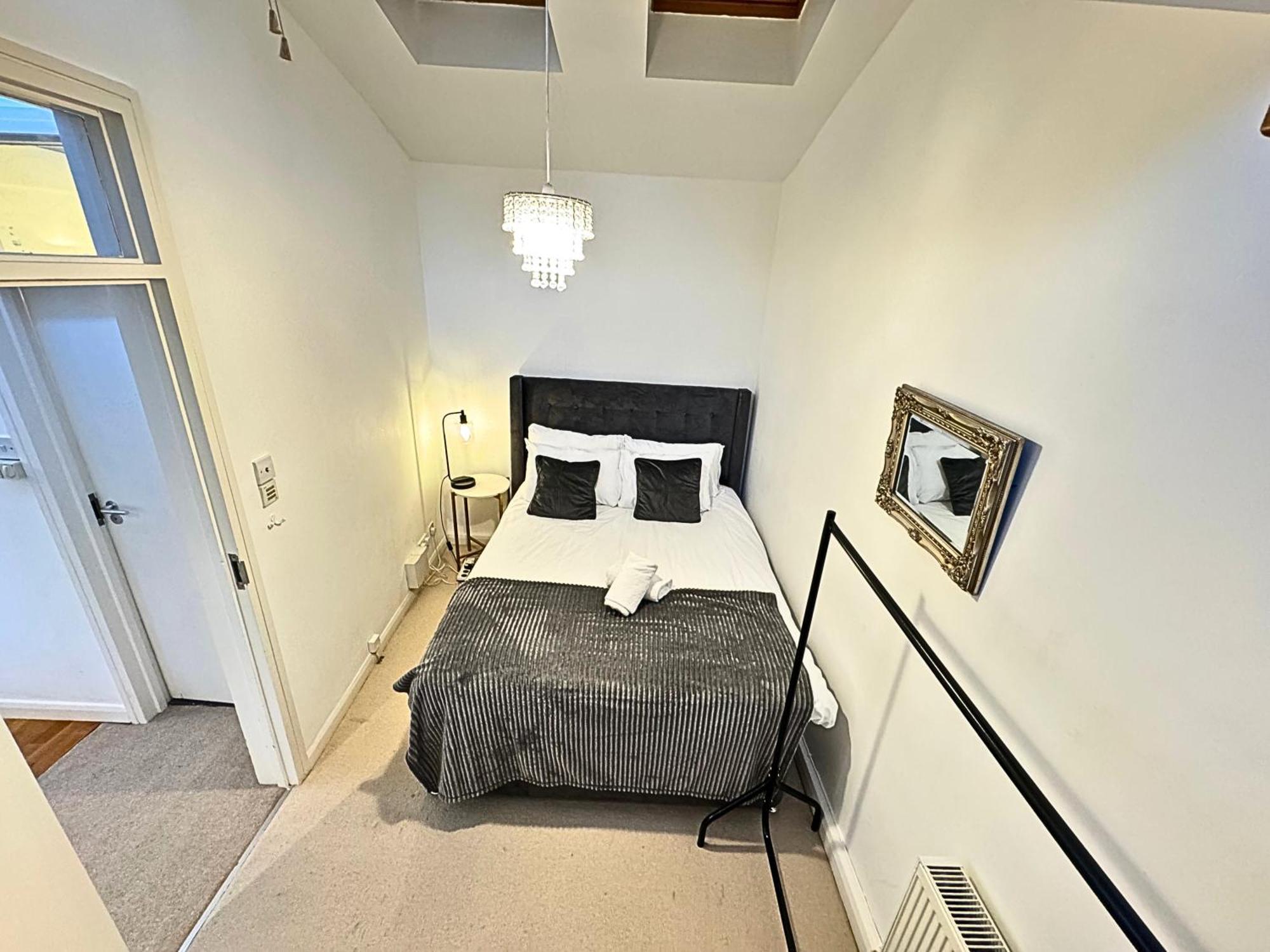 The Heart Of Kensington Mews - 3 Bedrooms House-private Entrance-hyde Park Walk Away-green Park 9 Minutes Underground- The Of With Glamour Of Kensington * Londres