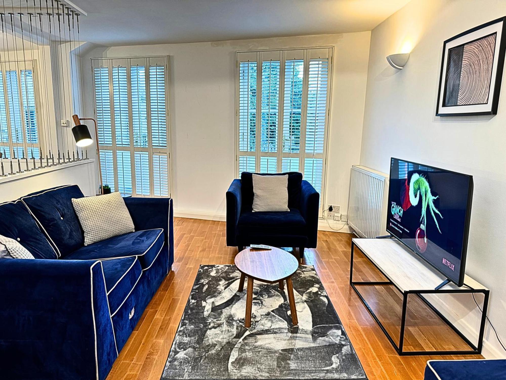 The Heart Of Kensington Mews - 3 Bedrooms House-private Entrance-hyde Park Walk Away-green Park 9 Minutes Underground- The Of With Glamour Of Kensington Сasa de vacaciones *