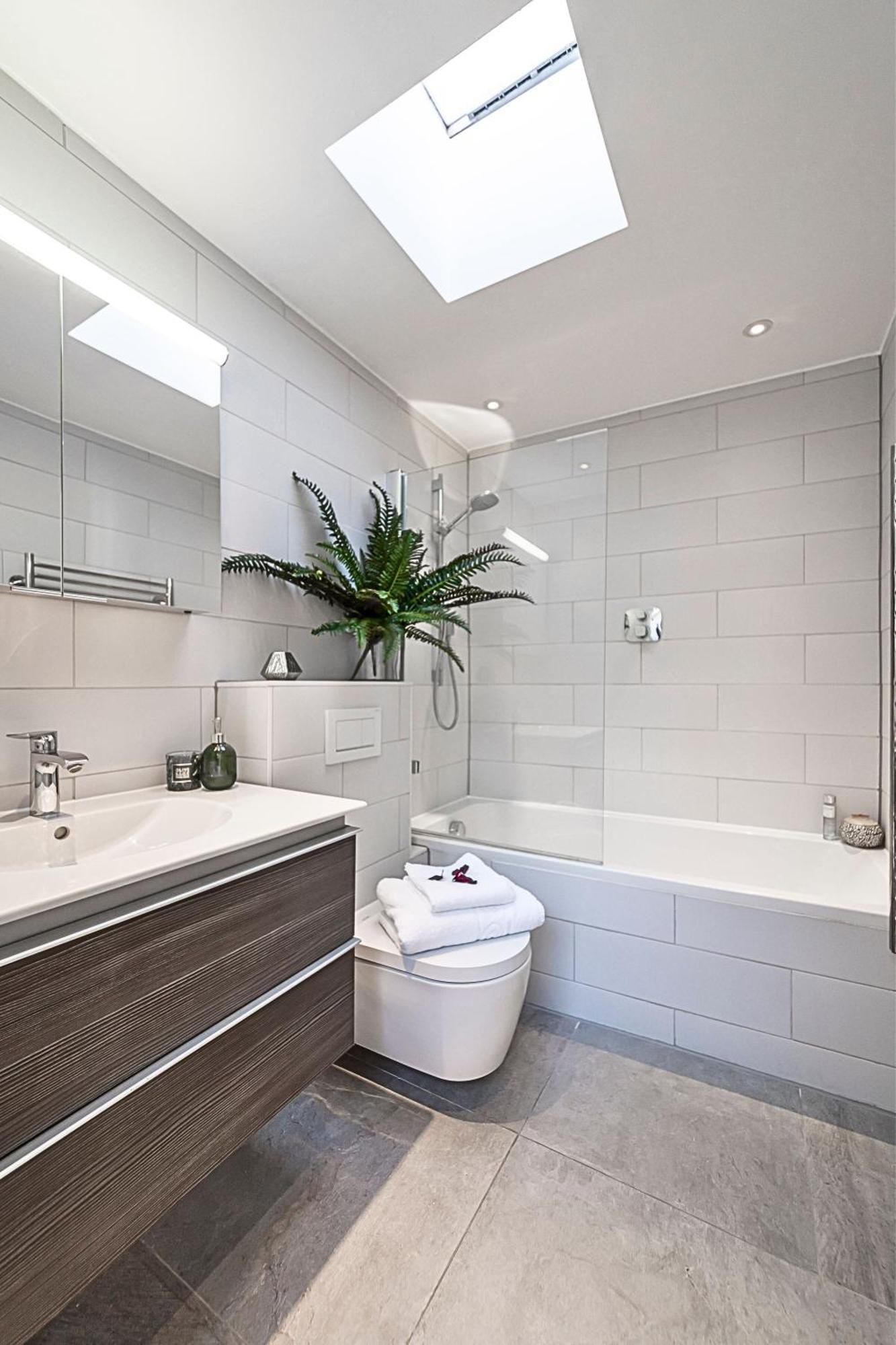 Kensington Oasis: Central Private House Near Attractions * London