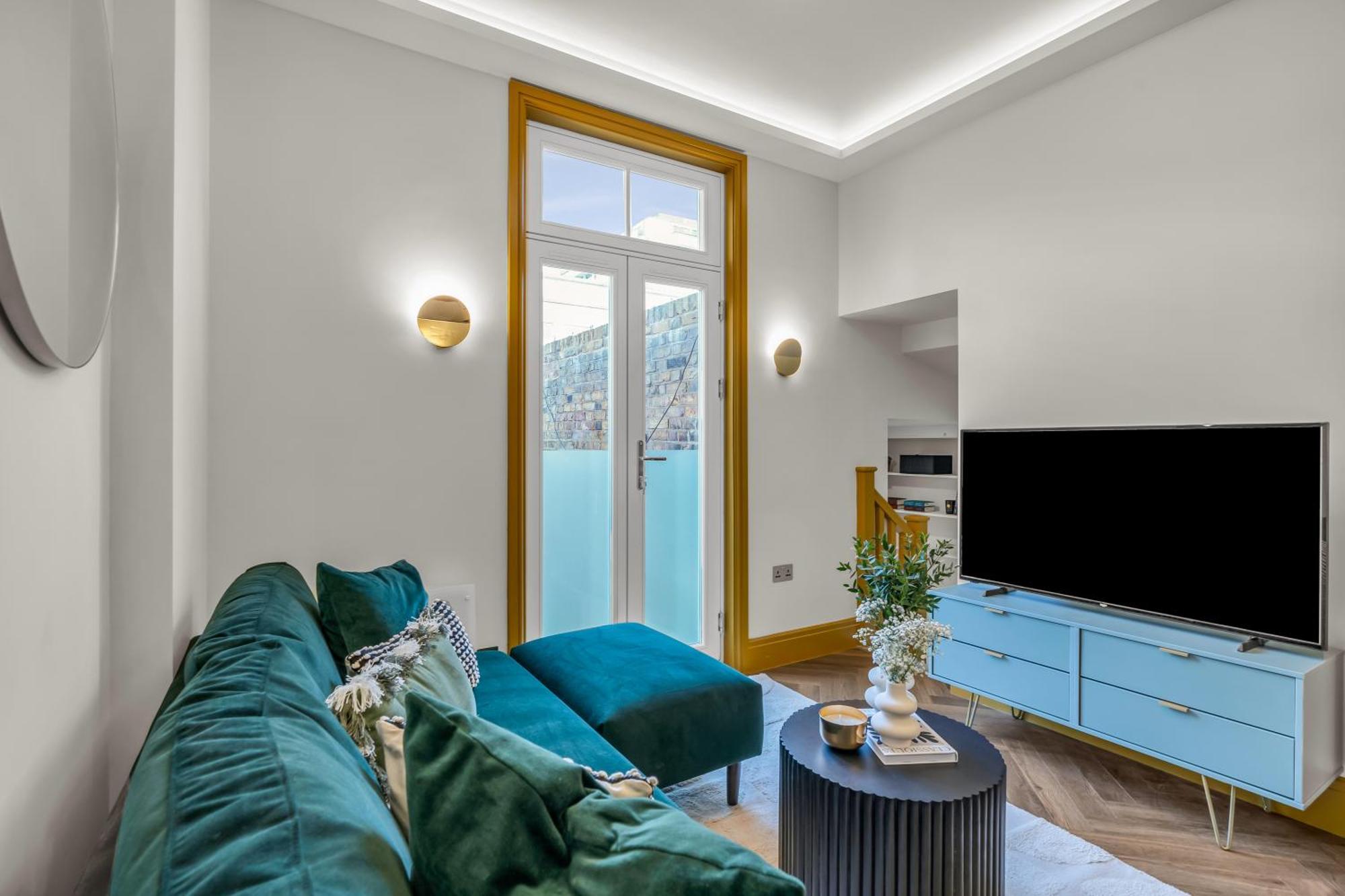 Hammersmith Residences By Mysquare