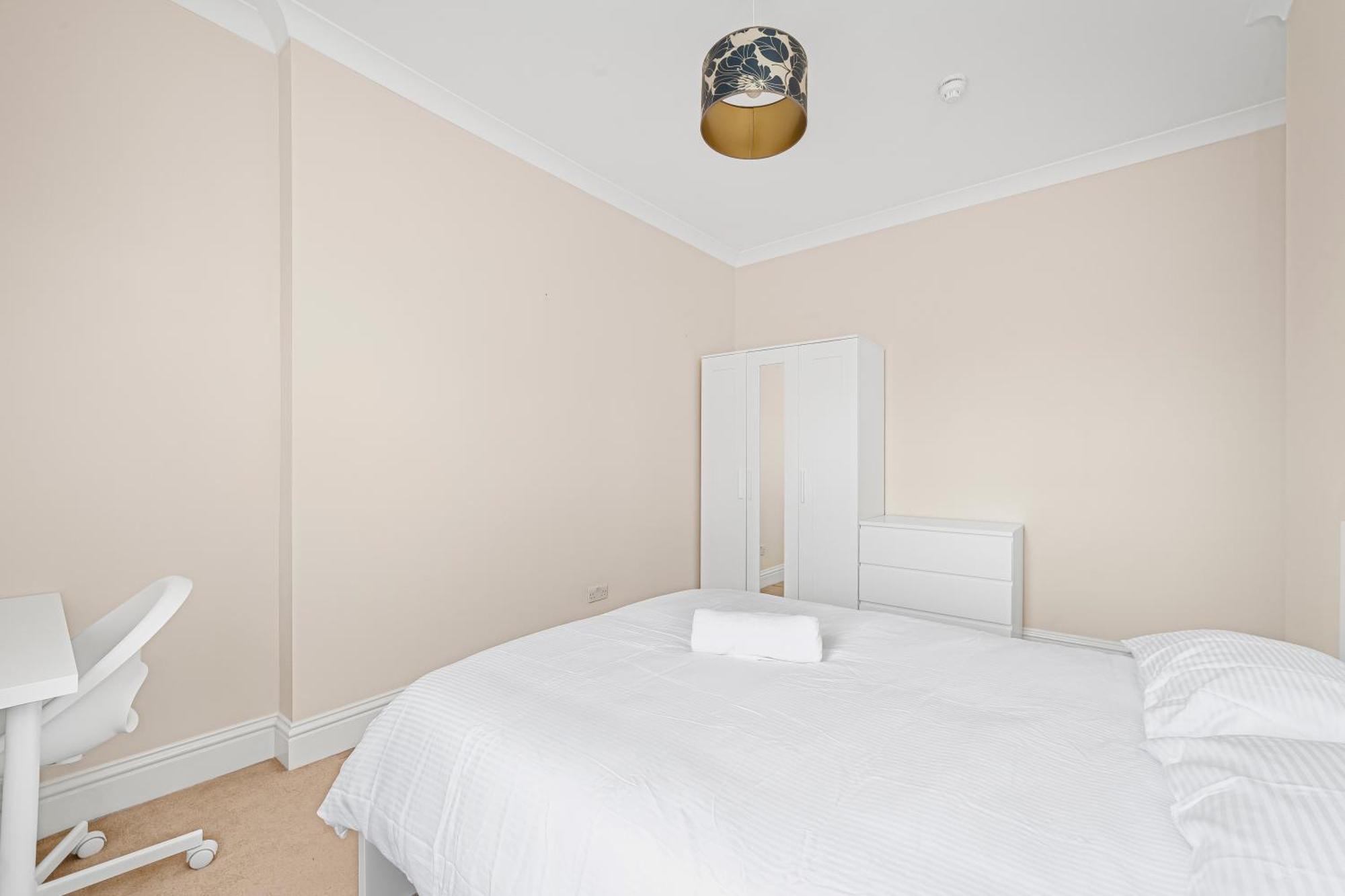 Homestay Spot Homes London