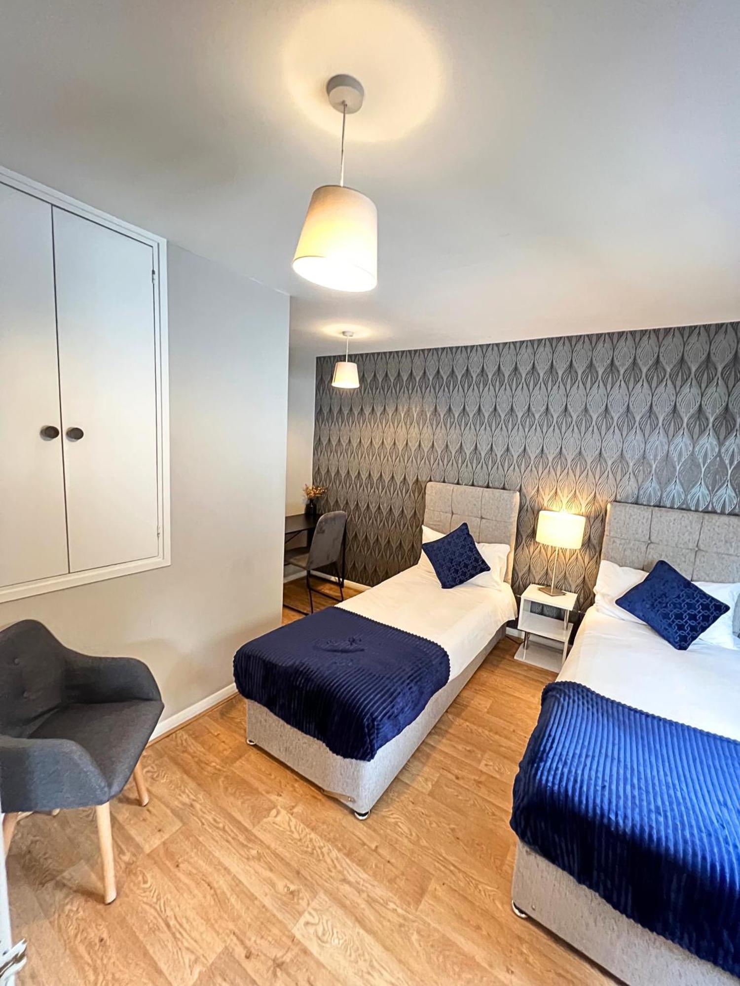 Holiday home Kensington 2 Bedroom House-big Living Area And Kitchen-harrods-national History Museum-hyde Park-near 2 Underground Lines *
