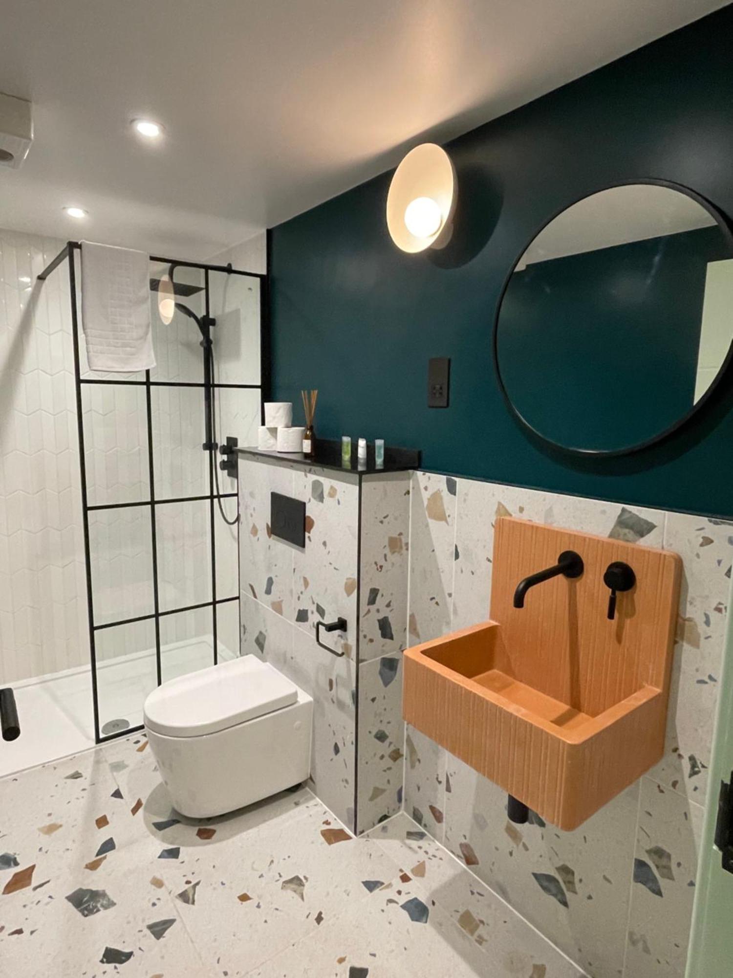 Hackney 1 Bed Garden Flat Apartment London