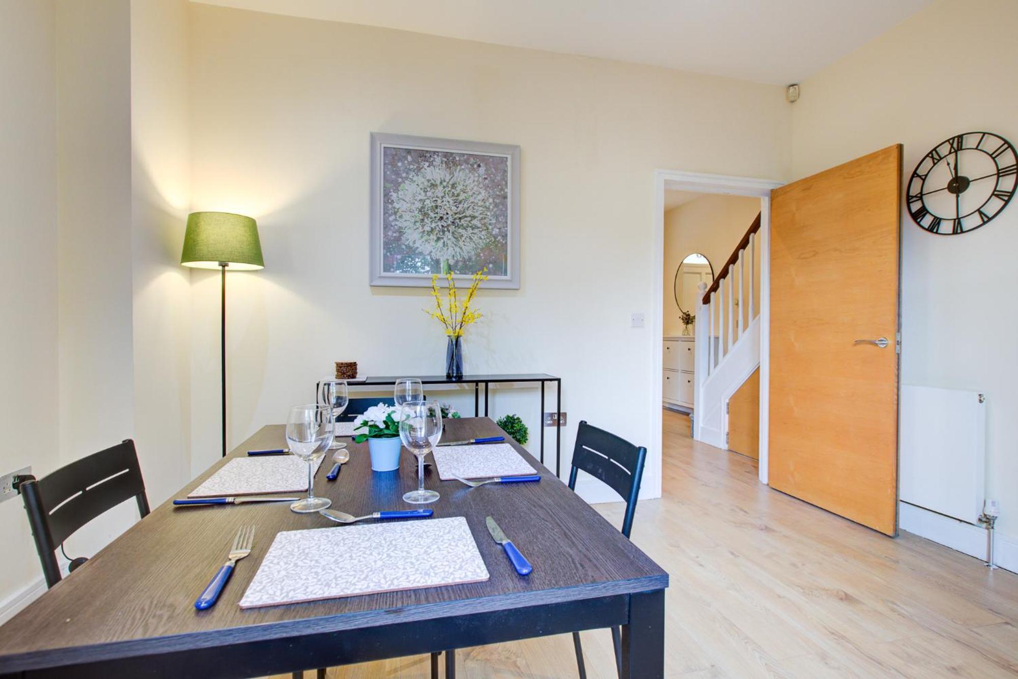 Holiday home Stunning 4 Bedroom House *