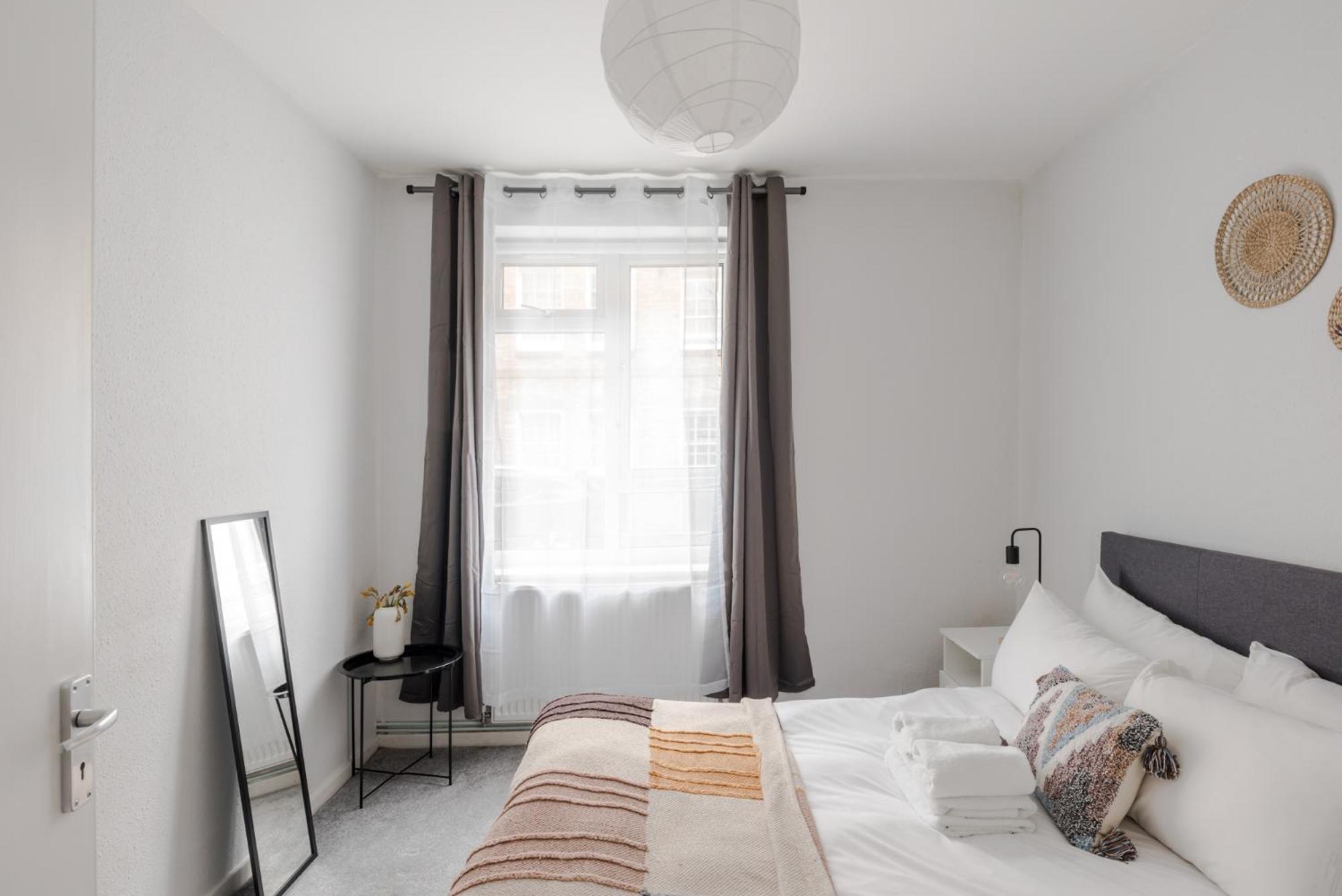 Camden 2bd Flat At Rousden Street Apartment *