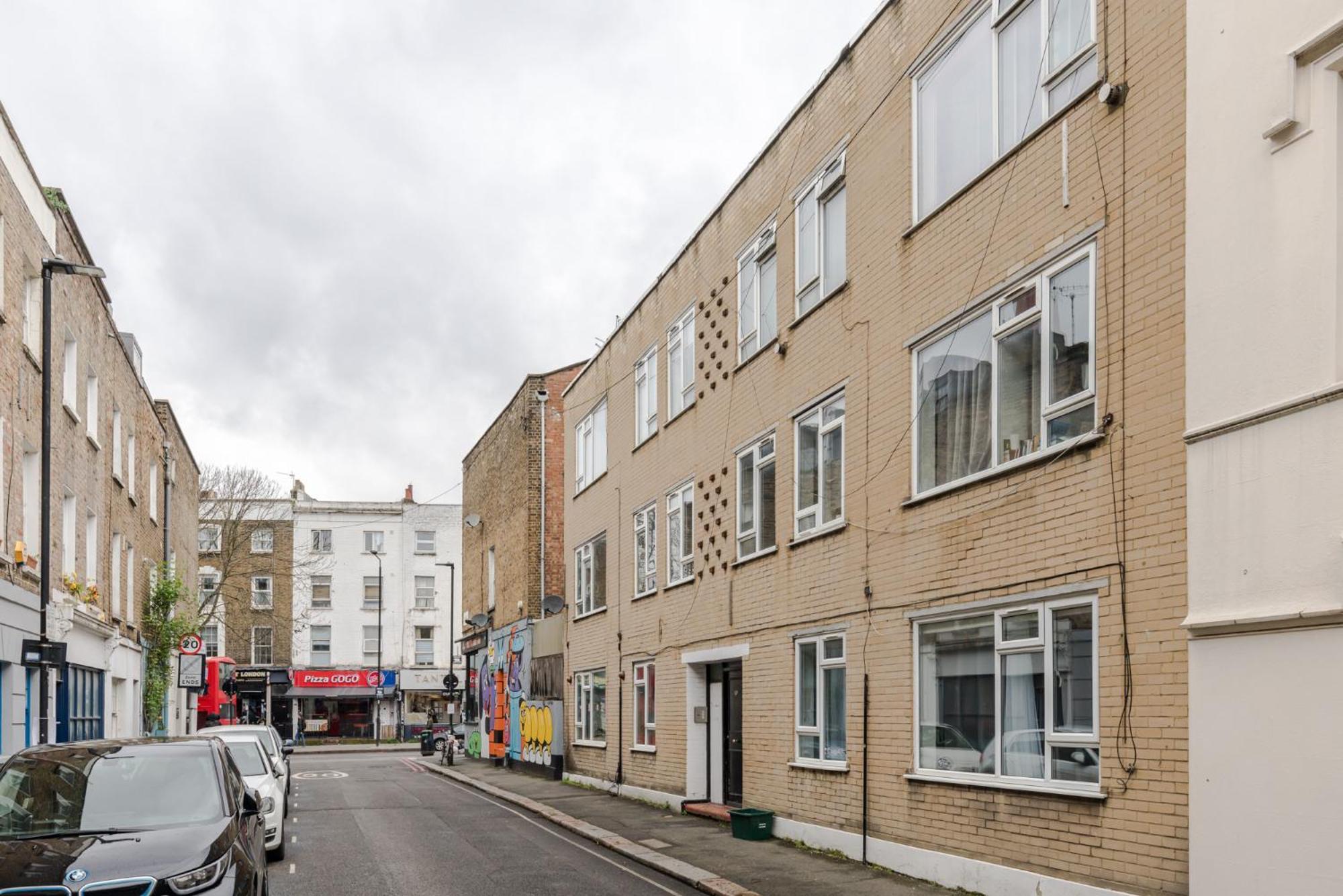 Camden 2bd Flat At Rousden Street Apartment London