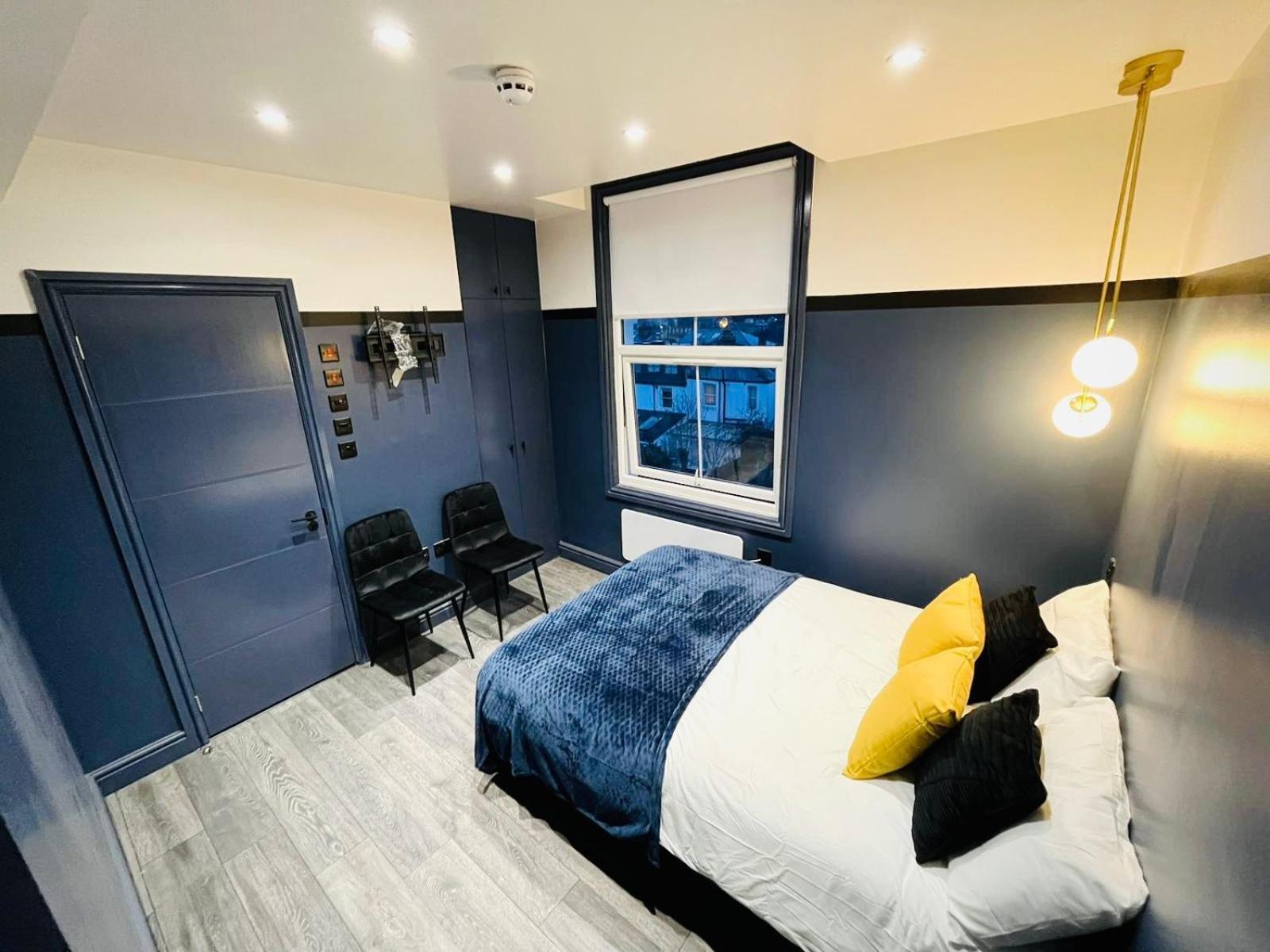 Gjestgiverier 39 Blue House Luxury Ensuite Ideal For Tourists London