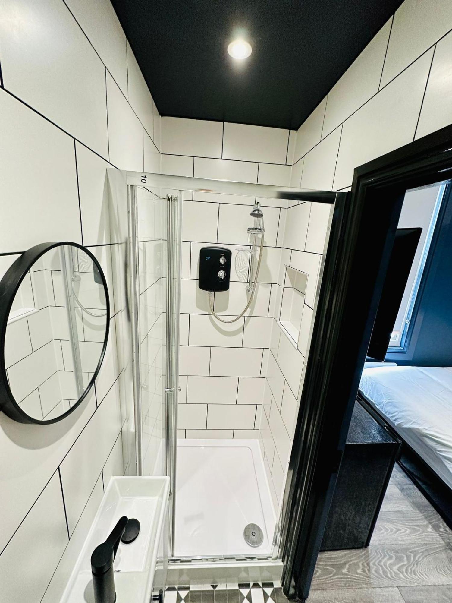 39 Blue House Luxury Ensuite Ideal For Tourists * London