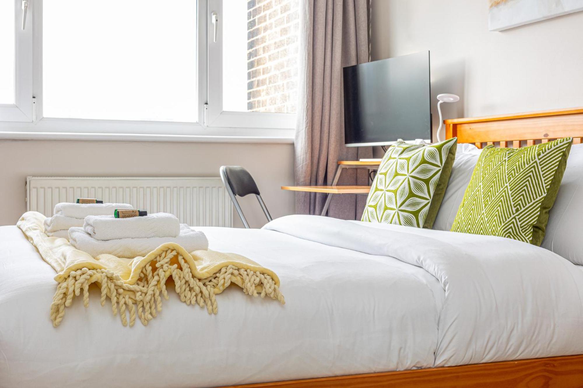 Apartment 2br Balcony, Battersea, 5min Clapham Junction St