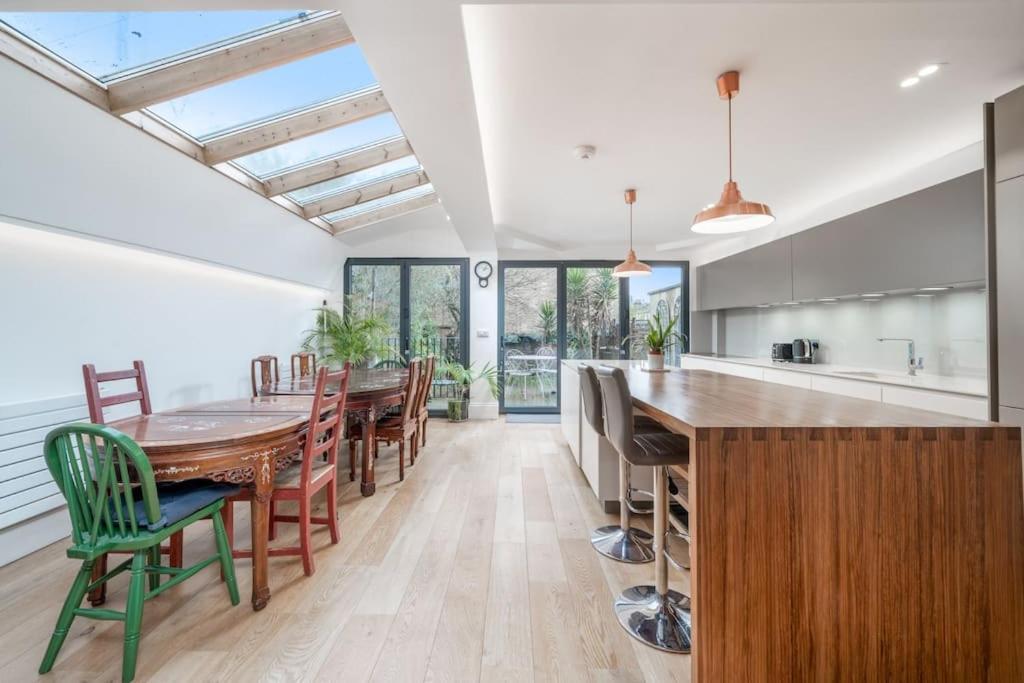 Stunning House Close To Notting Hill * Londen