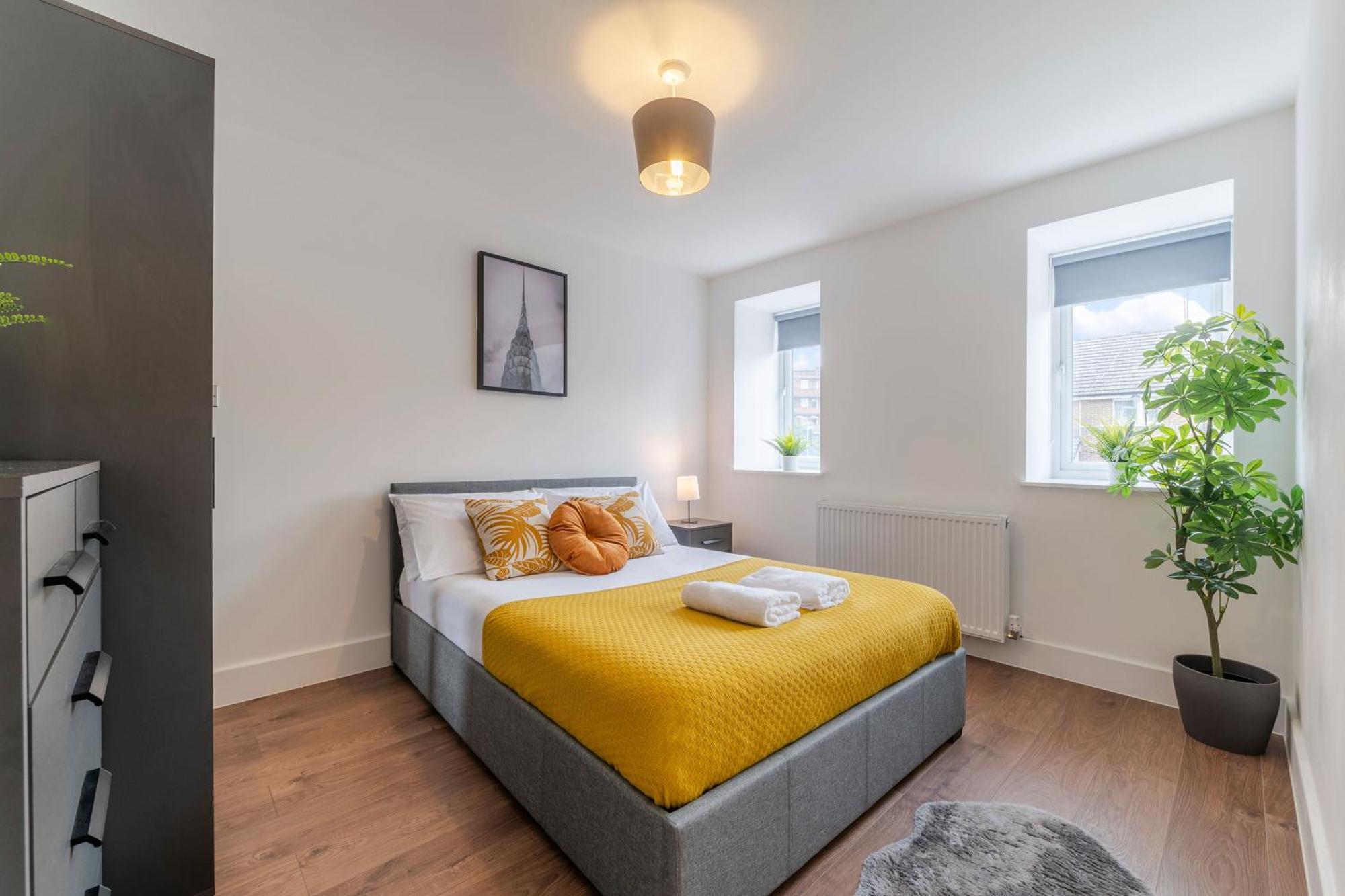 The Perfect London, With 2 Bedrooms 1 Bath - Battersea, Vauxhall And Nine Elms *