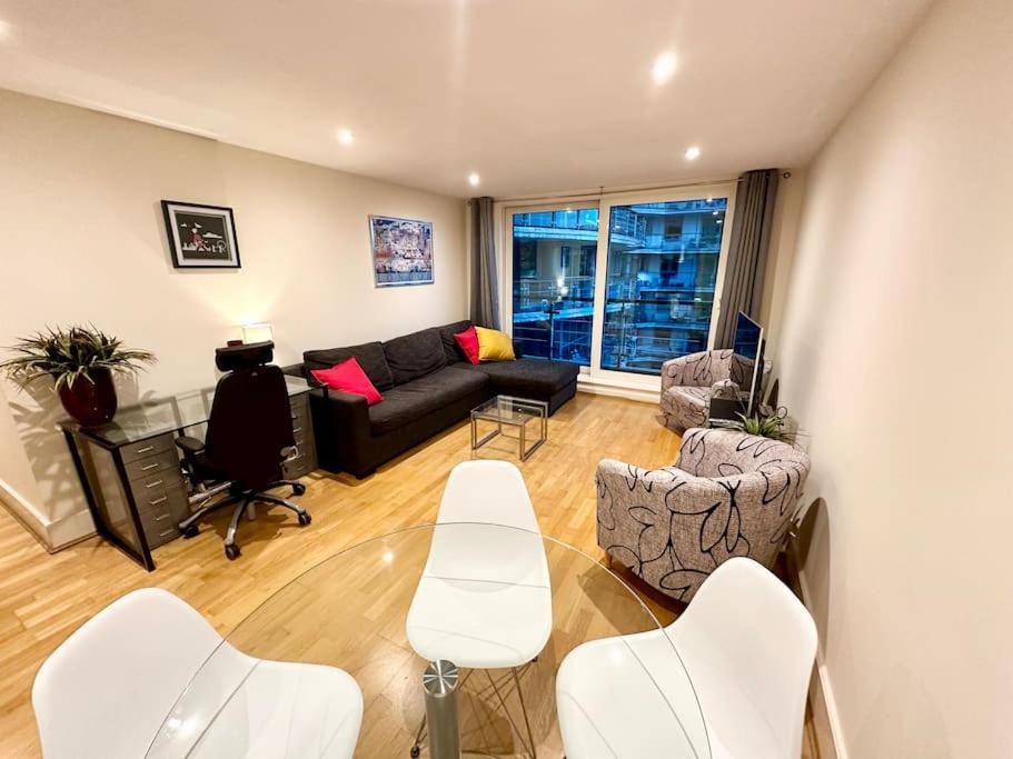 Leilighet Stunning 2 Bed Thames River View -