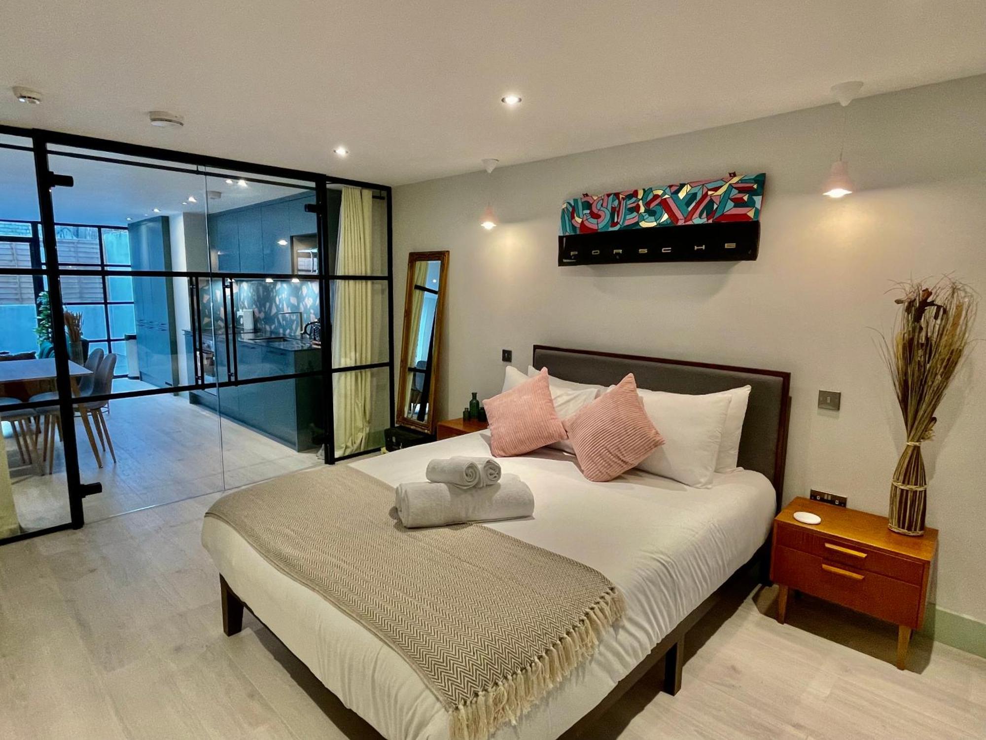 Hackney 1 Bed Garden Flat Apartment *