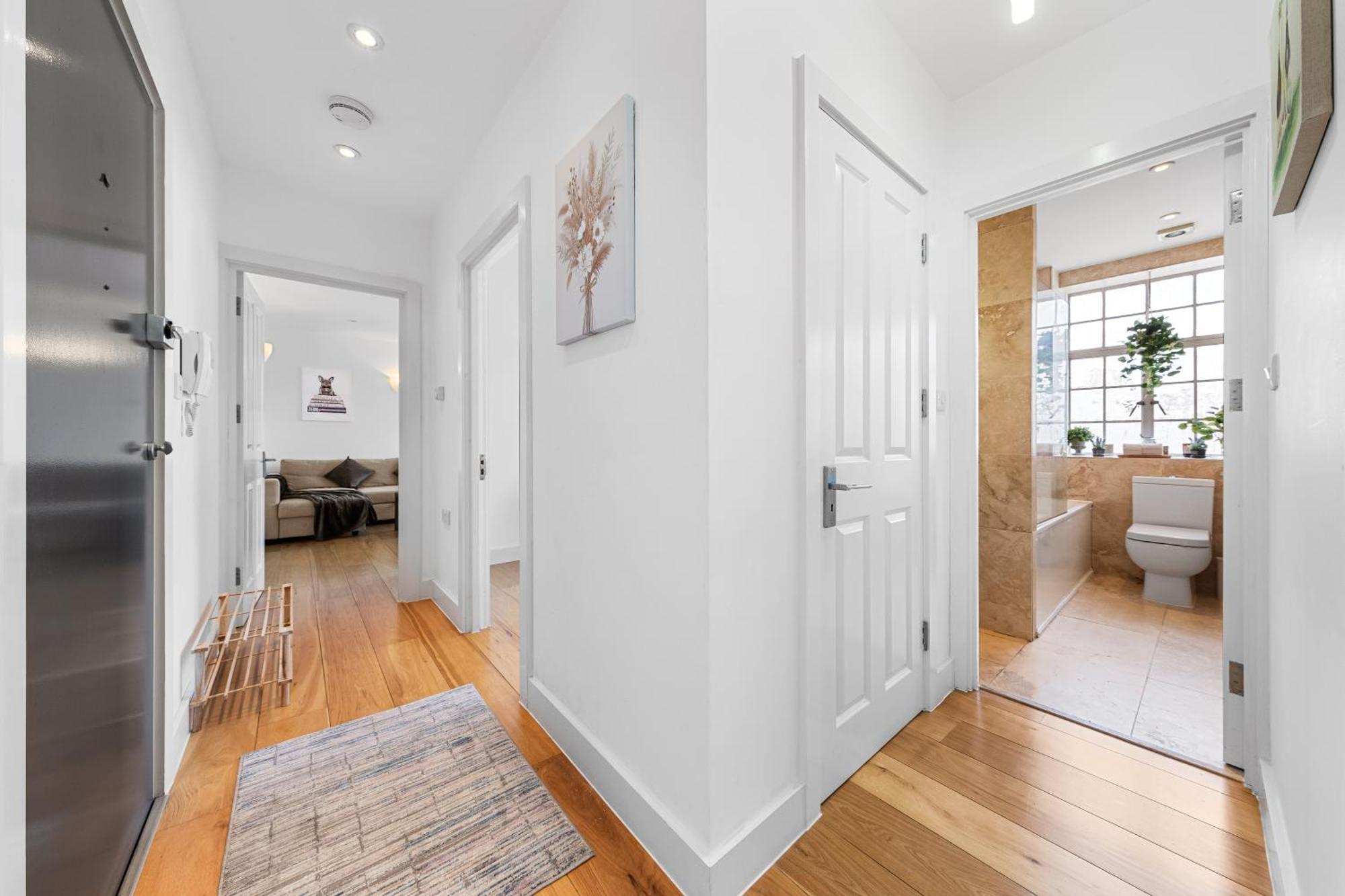 Apartment Modern Flat In Stockwell, 10 Mins From Oxford Circus