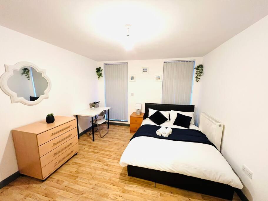 Apartment Excellent Two Bedroom Flat In *