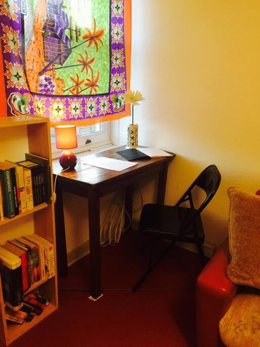 Carpe Diem Flat Near Zone 1 Appartement Londen