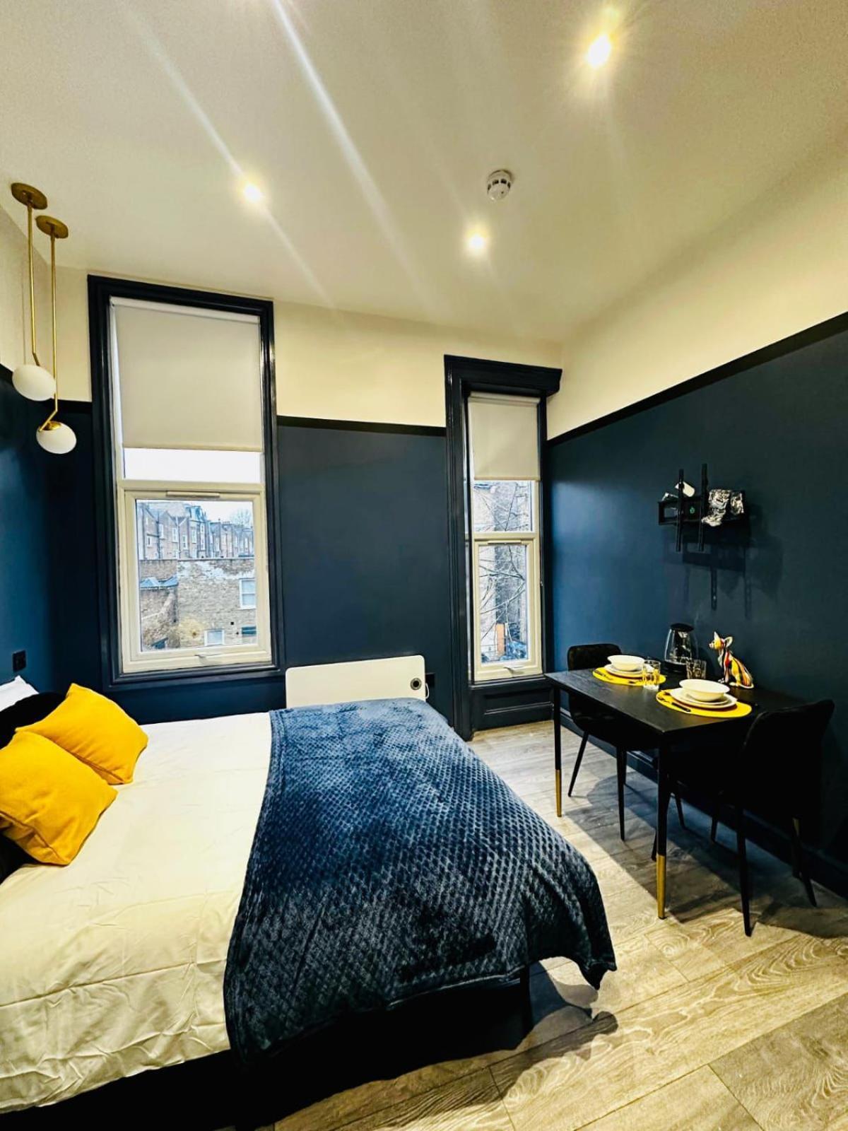 Gjestgiverier 39 Blue House Luxury Ensuite Ideal For Tourists London