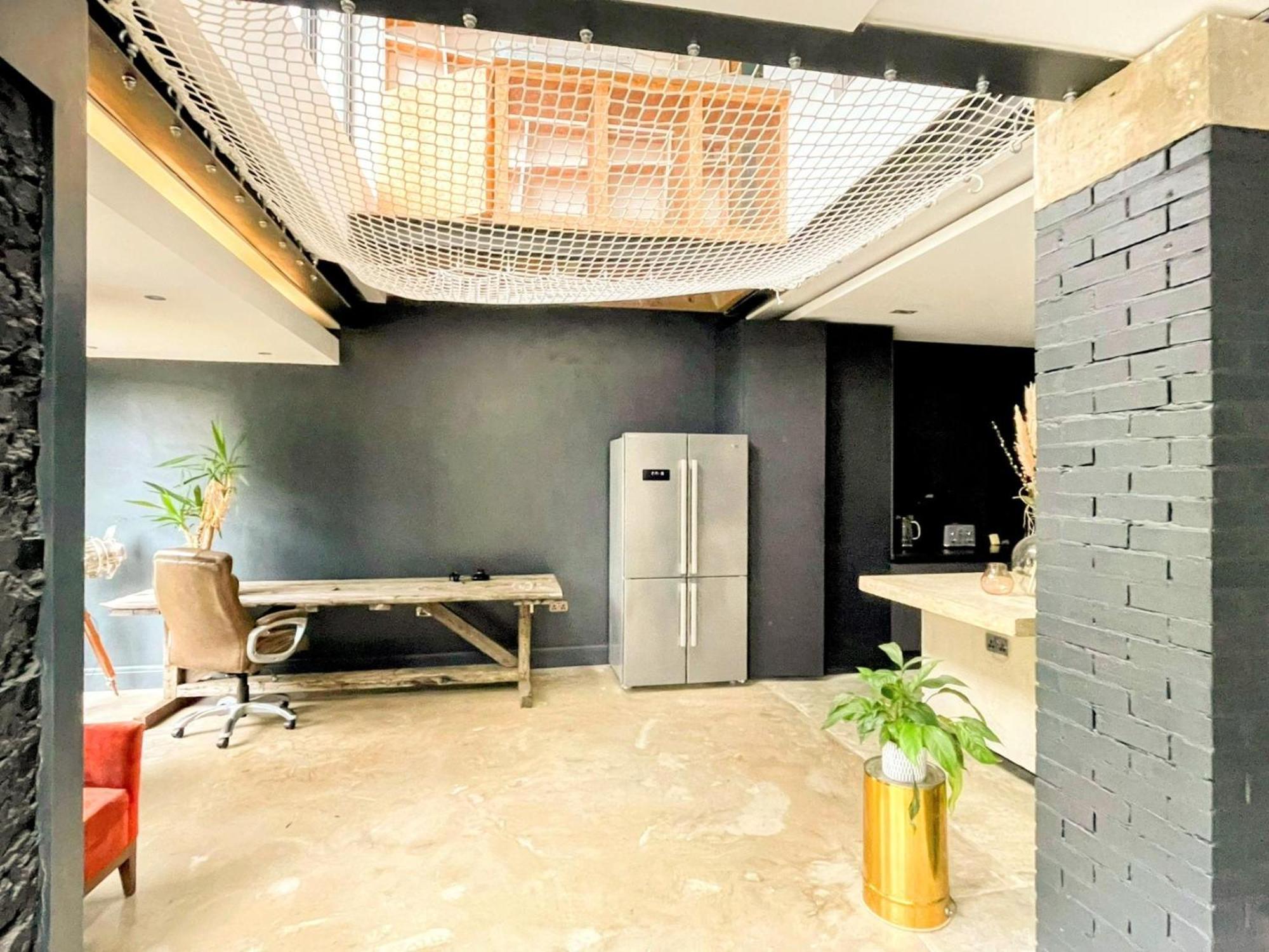Holiday home Remarkable 7-bed House In *