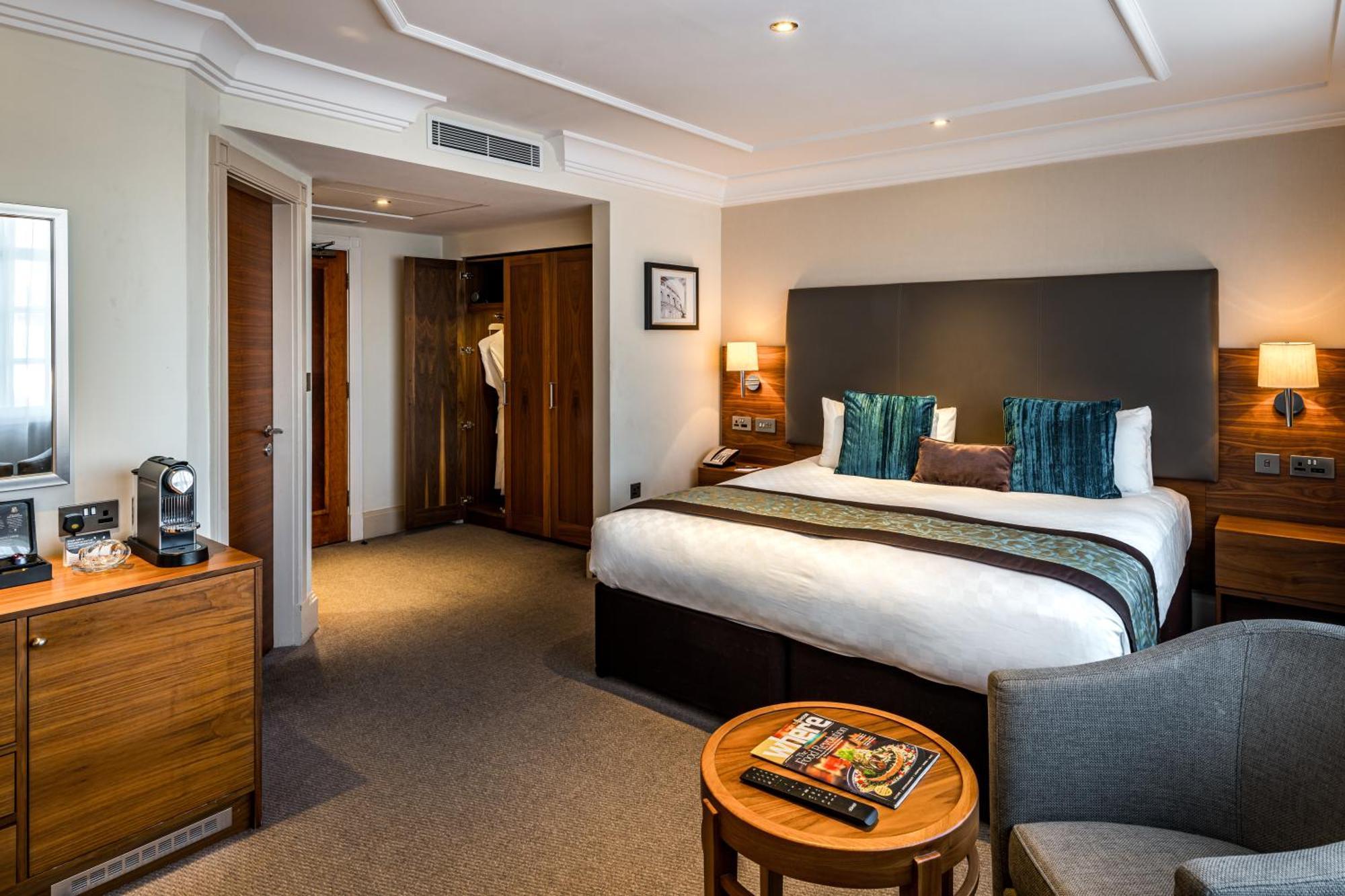 The Marble Arch Hotel, By Thistle Hotel London