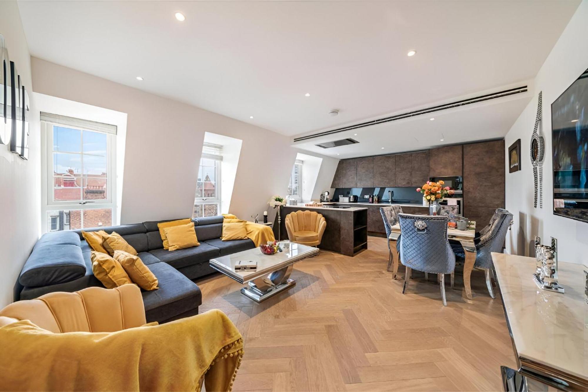 Marble Arch Penthouses With Skyline Views Apartment London