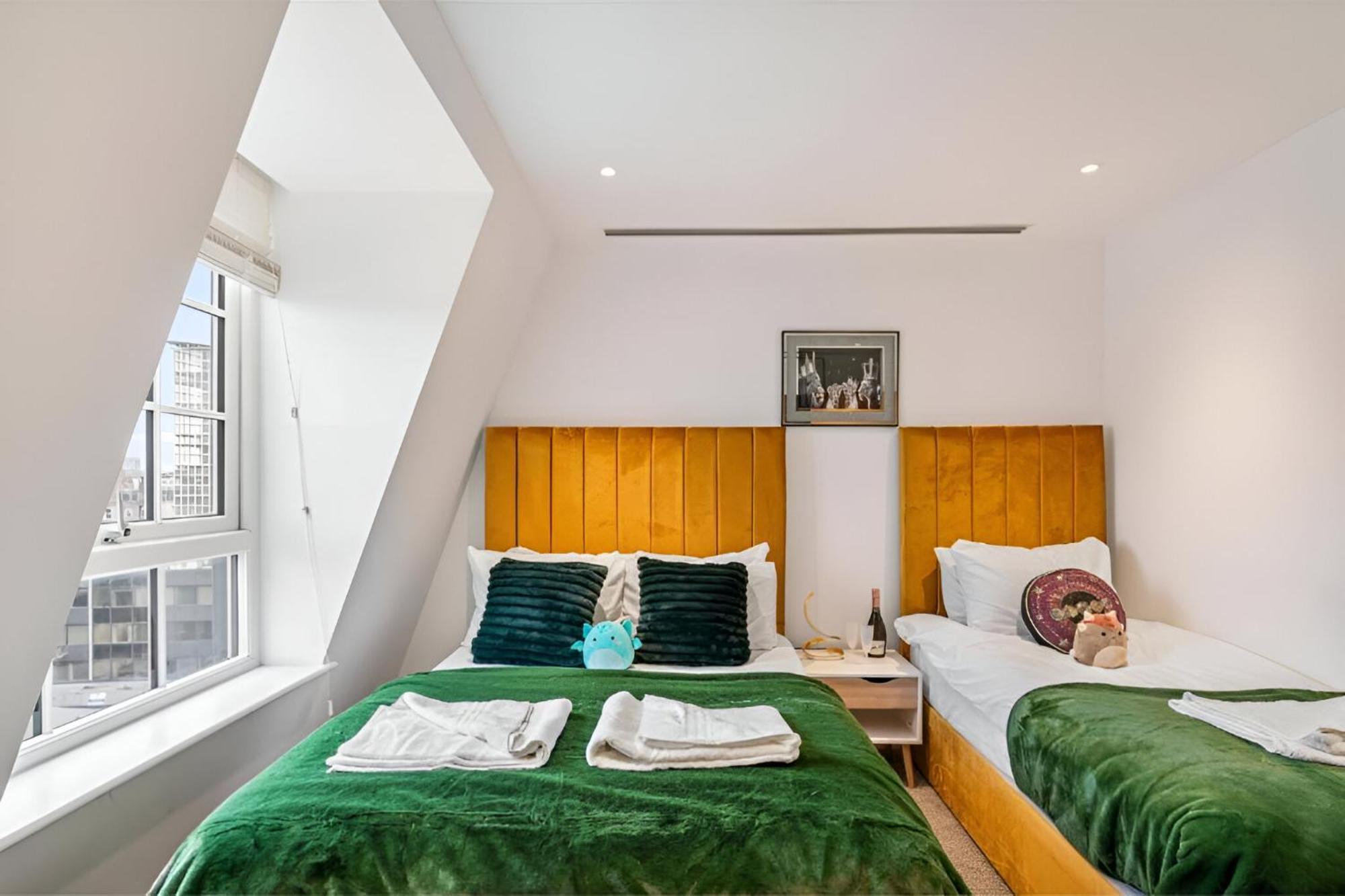 Marble Arch Penthouses With Skyline Views Apartment