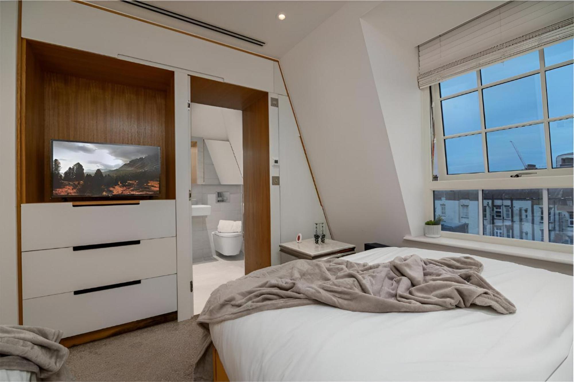 Marble Arch Penthouses With Skyline Views Apartment London