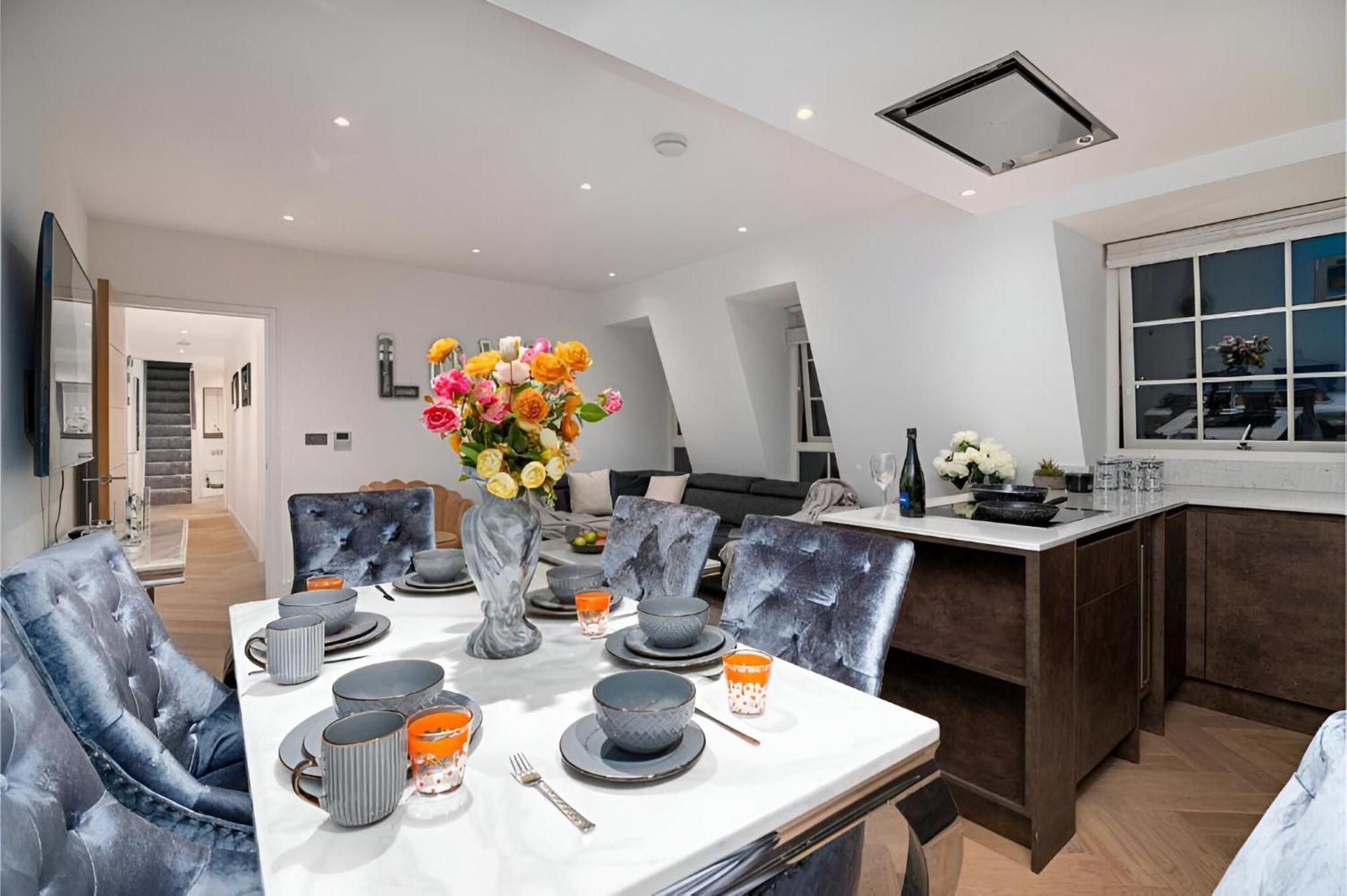 Apartment Marble Arch Penthouses With Skyline Views *